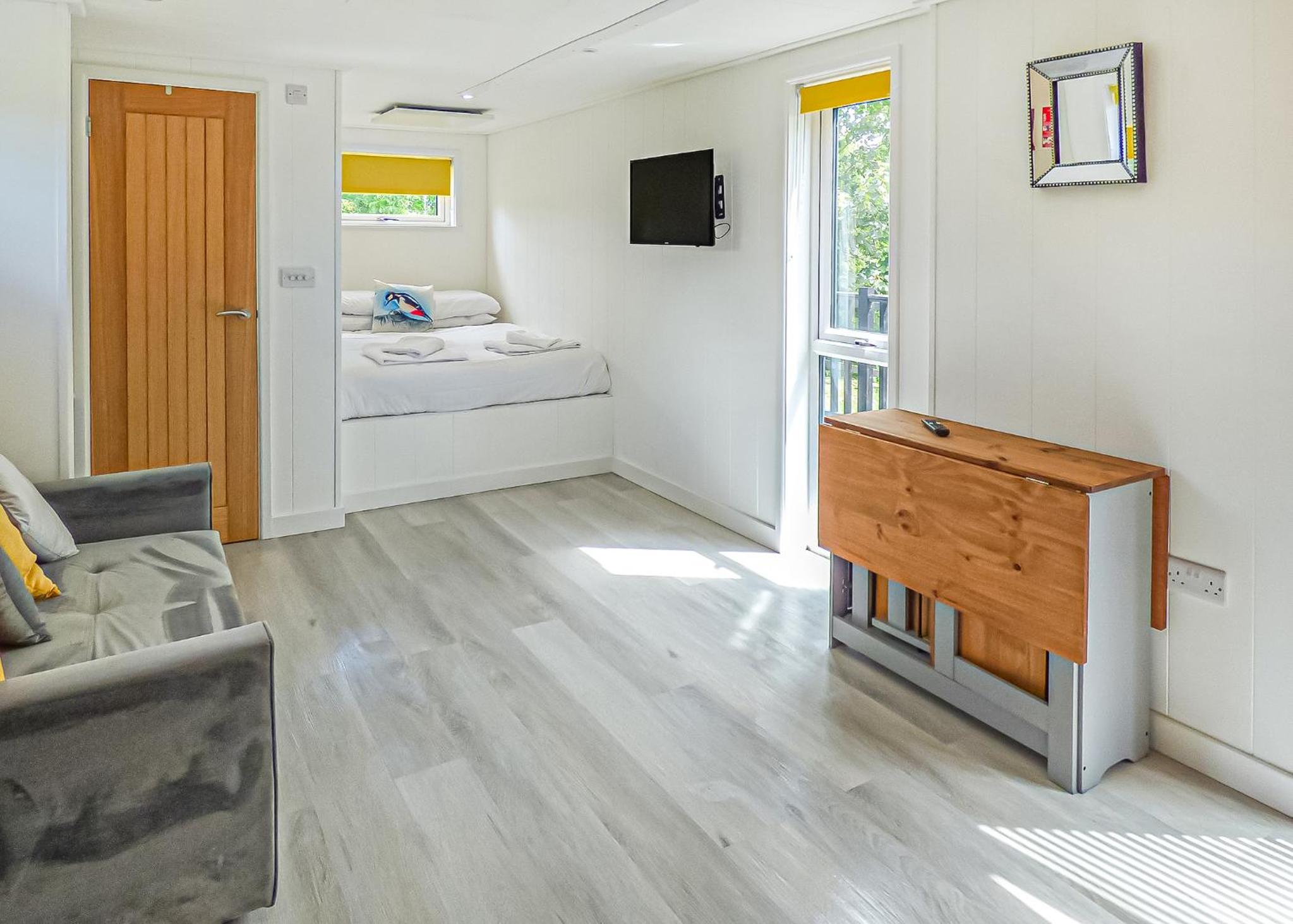 One-Bedroom Bungalow photo 3