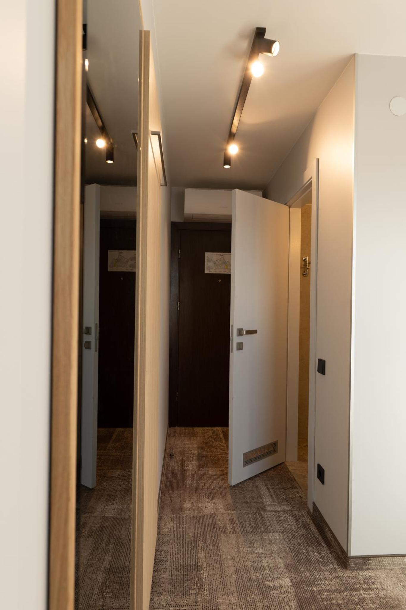 Renovated Double or Twin Room photo 1