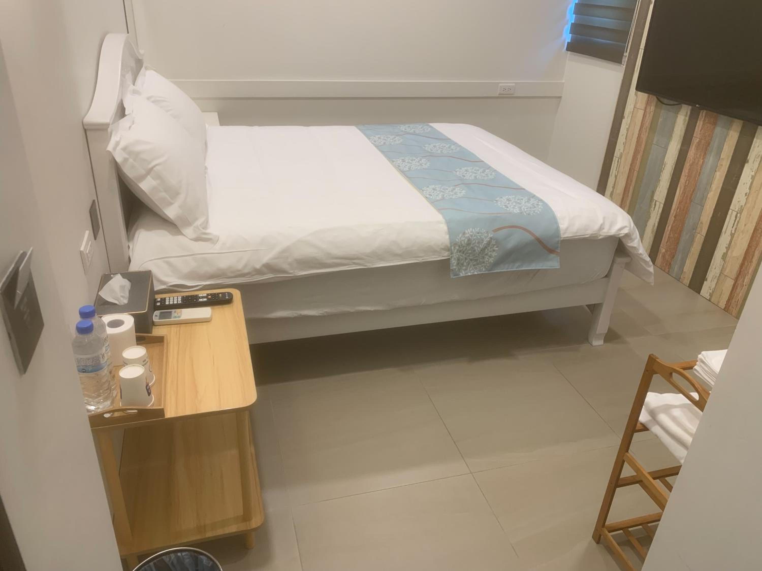 Standard Double Room photo 2
