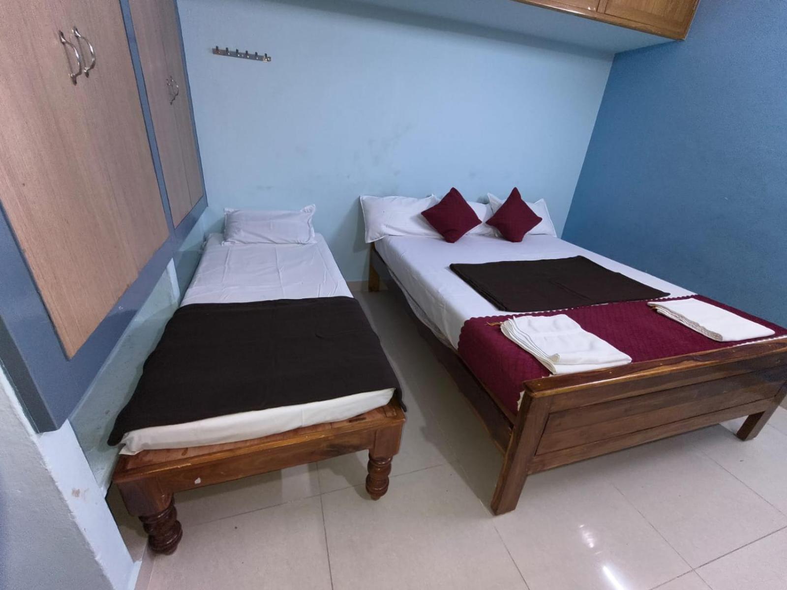 Standard Double Room photo 2