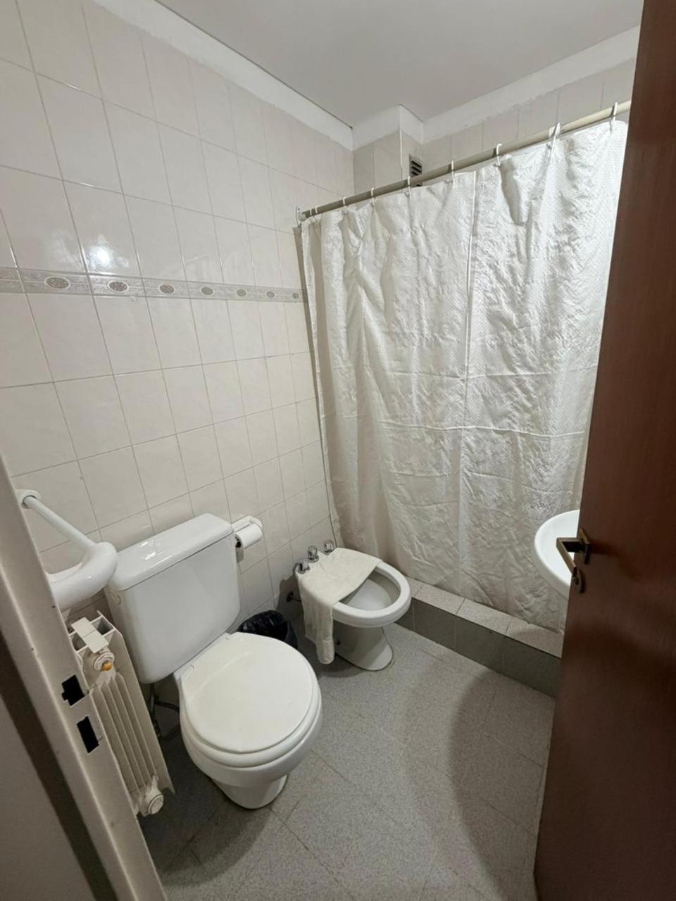 Quadruple Room with Private Bathroom photo 2