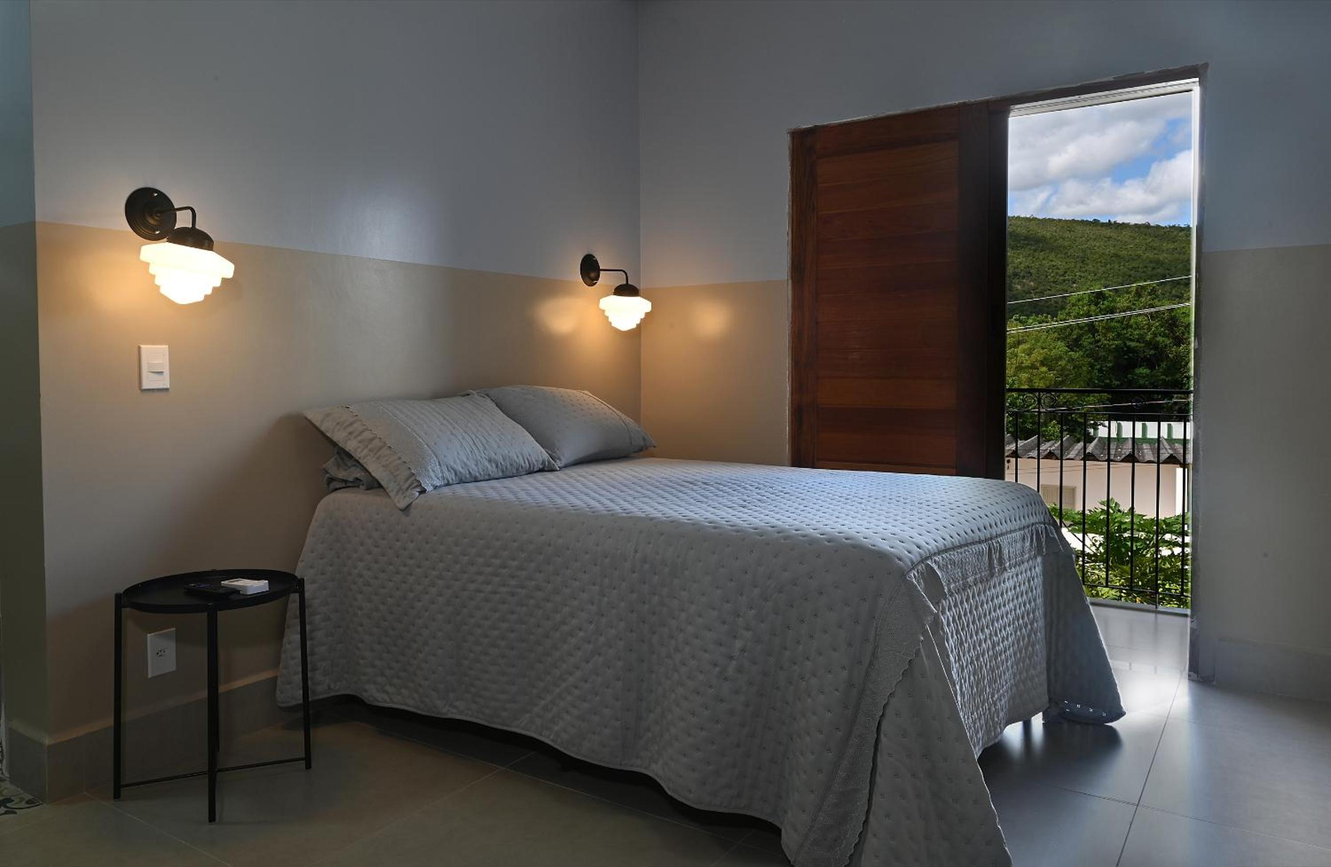 Suite with Mountain View photo 1