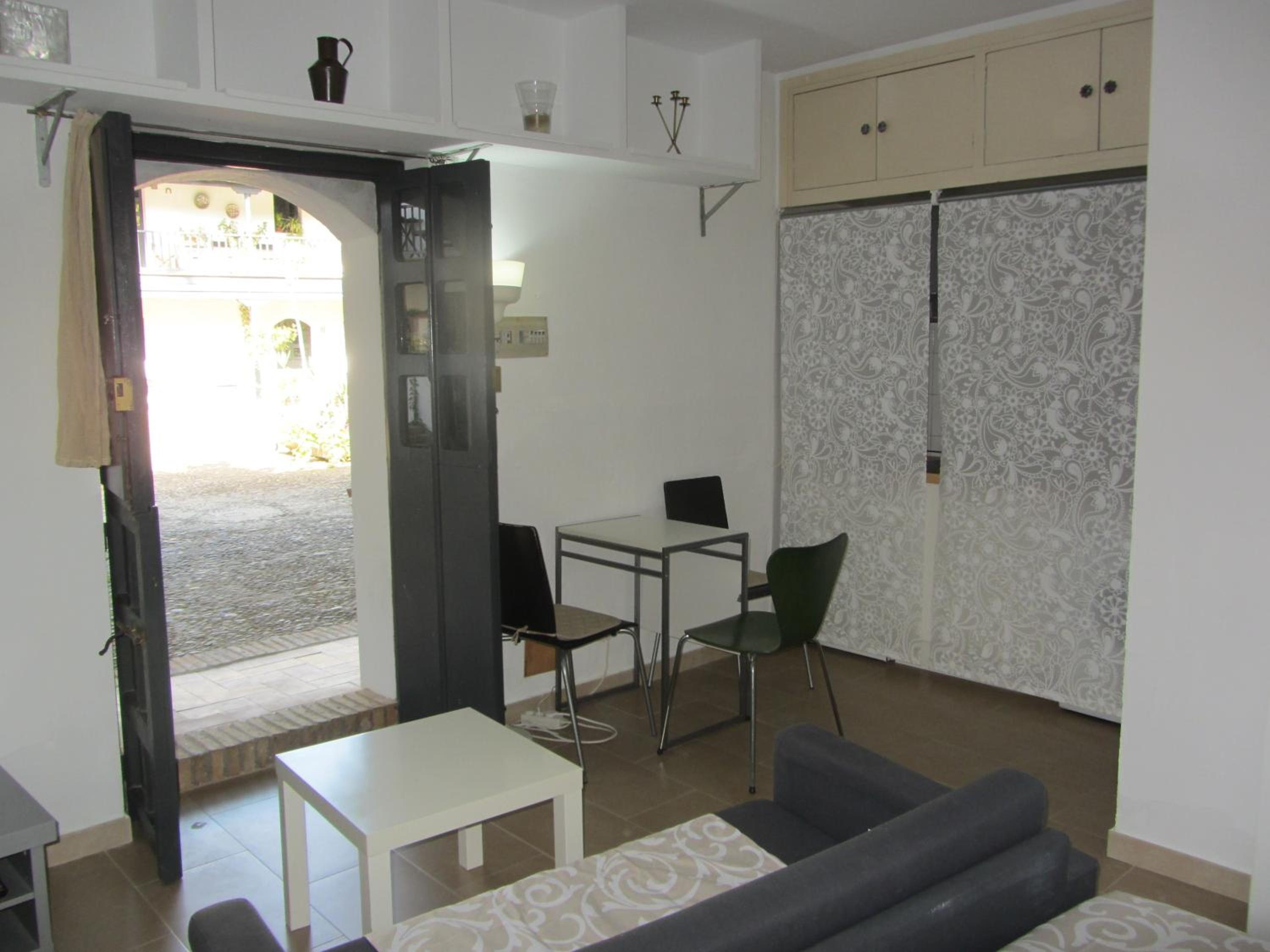Apartamento - Planta Baja (2 Adultos)