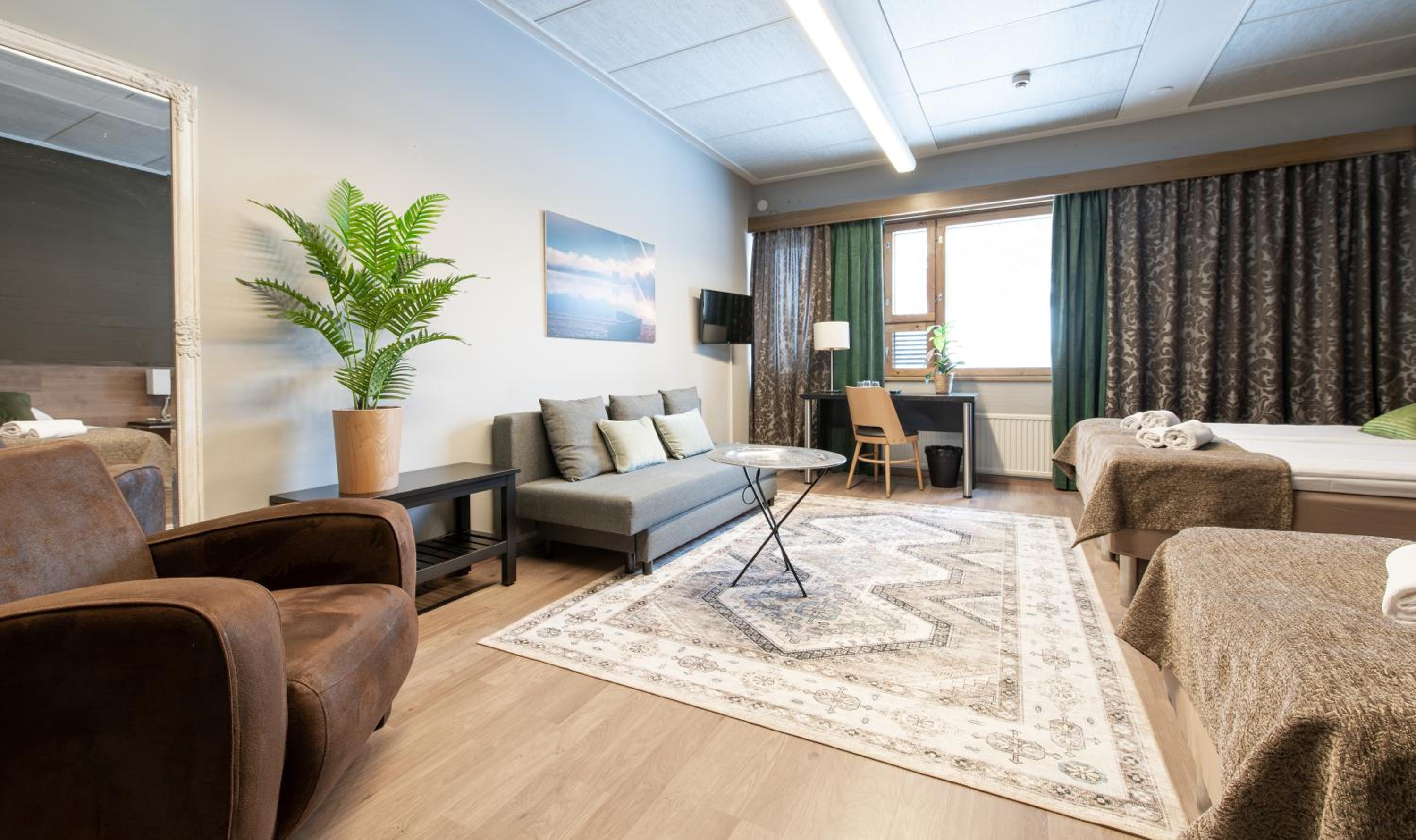 Double Room with Lake View photo 2