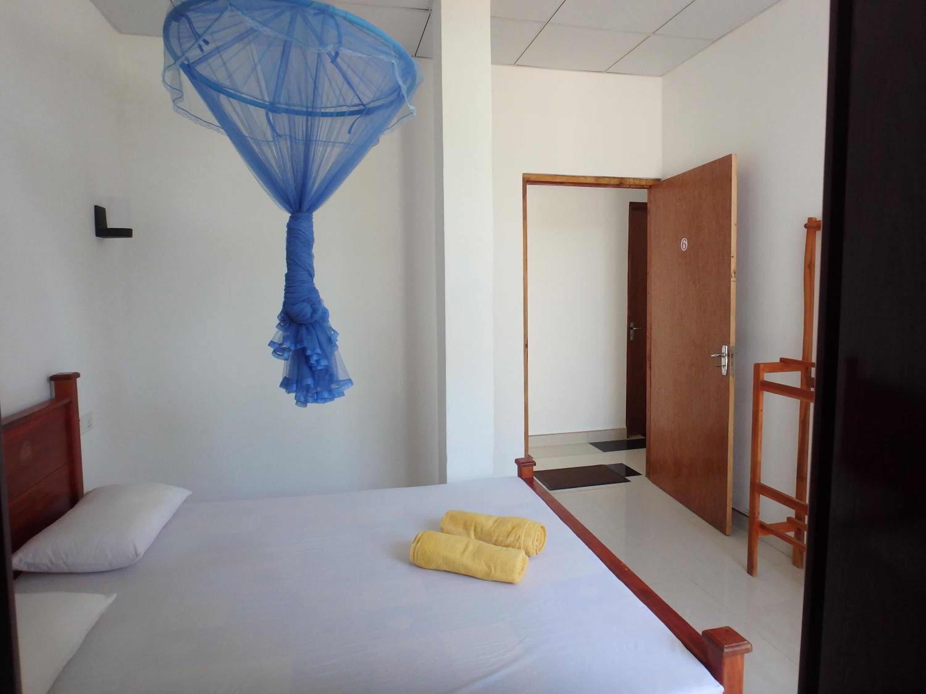 Double Room with Balcony and Air Conditioning photo 2