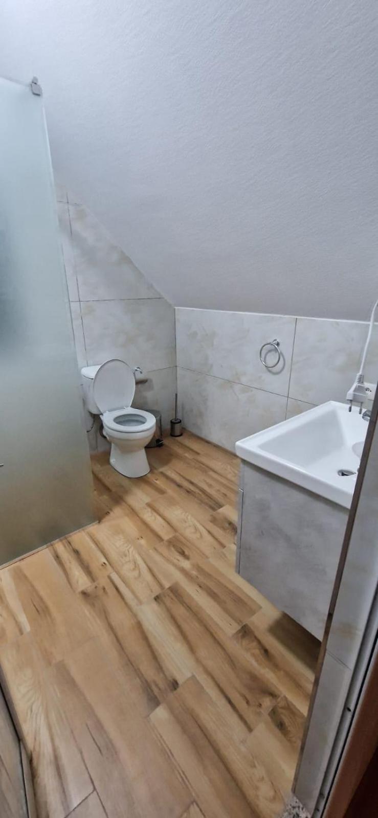 Deluxe Triple Room photo 3