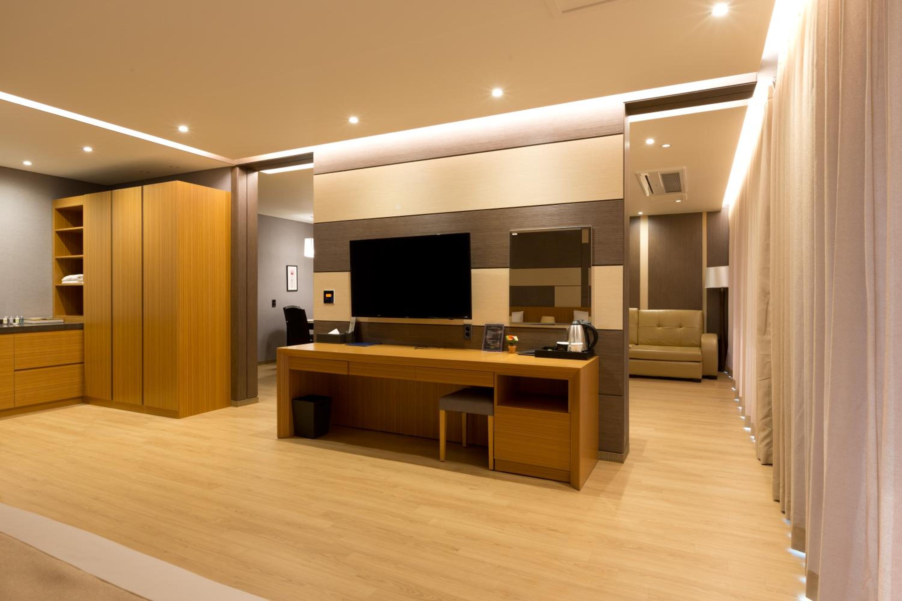 Family Suite photo 3