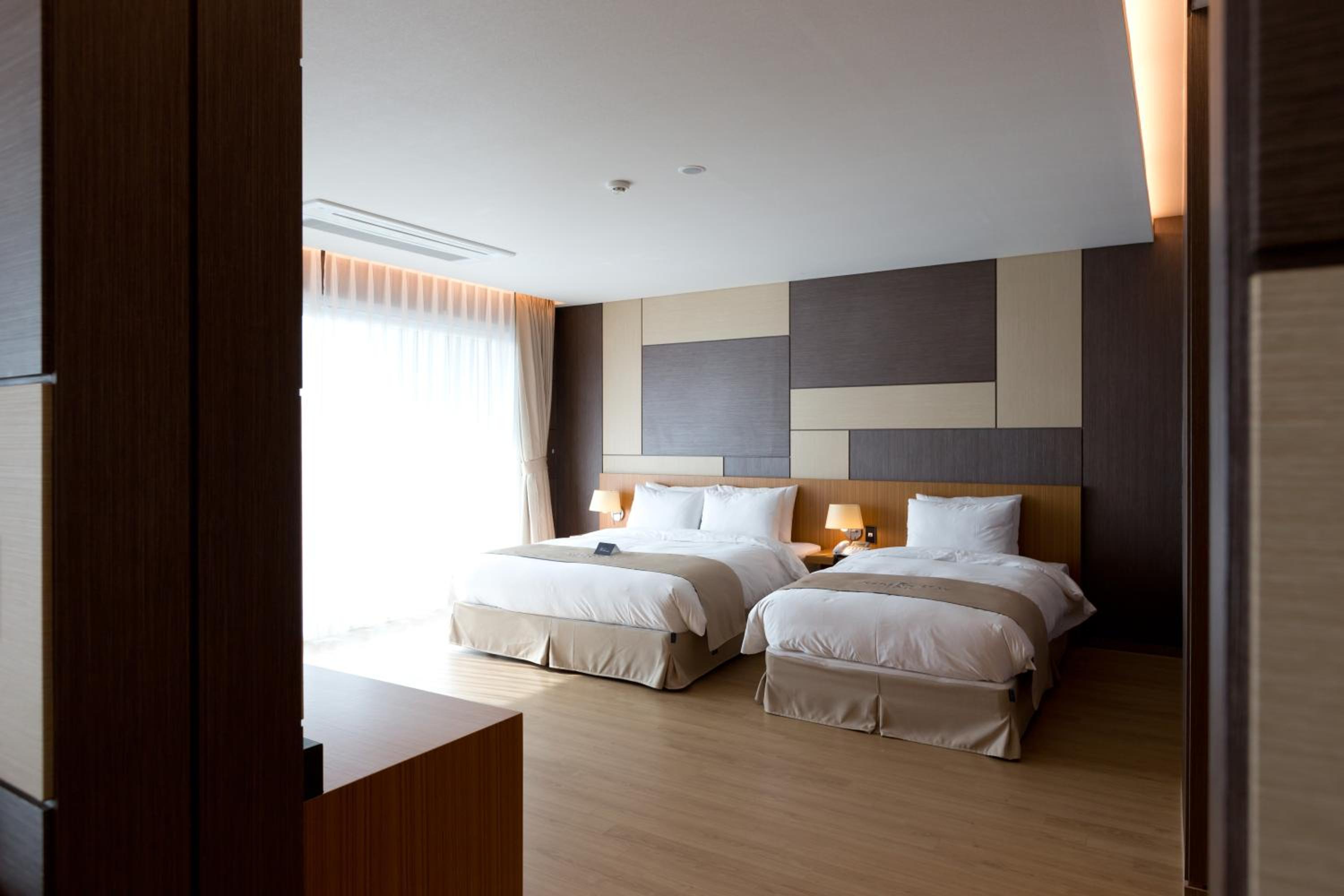 Family Suite photo 2