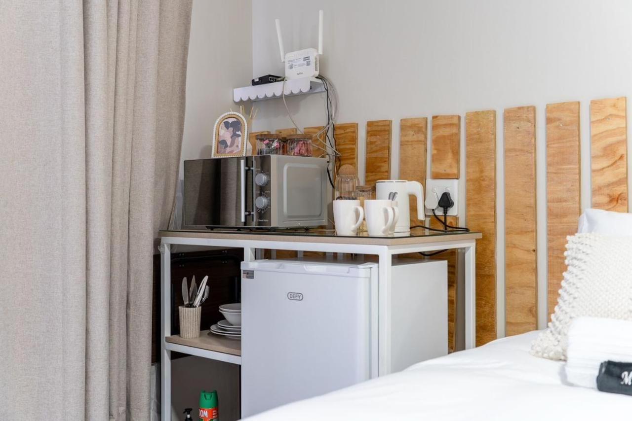Double or Twin Room with Shower