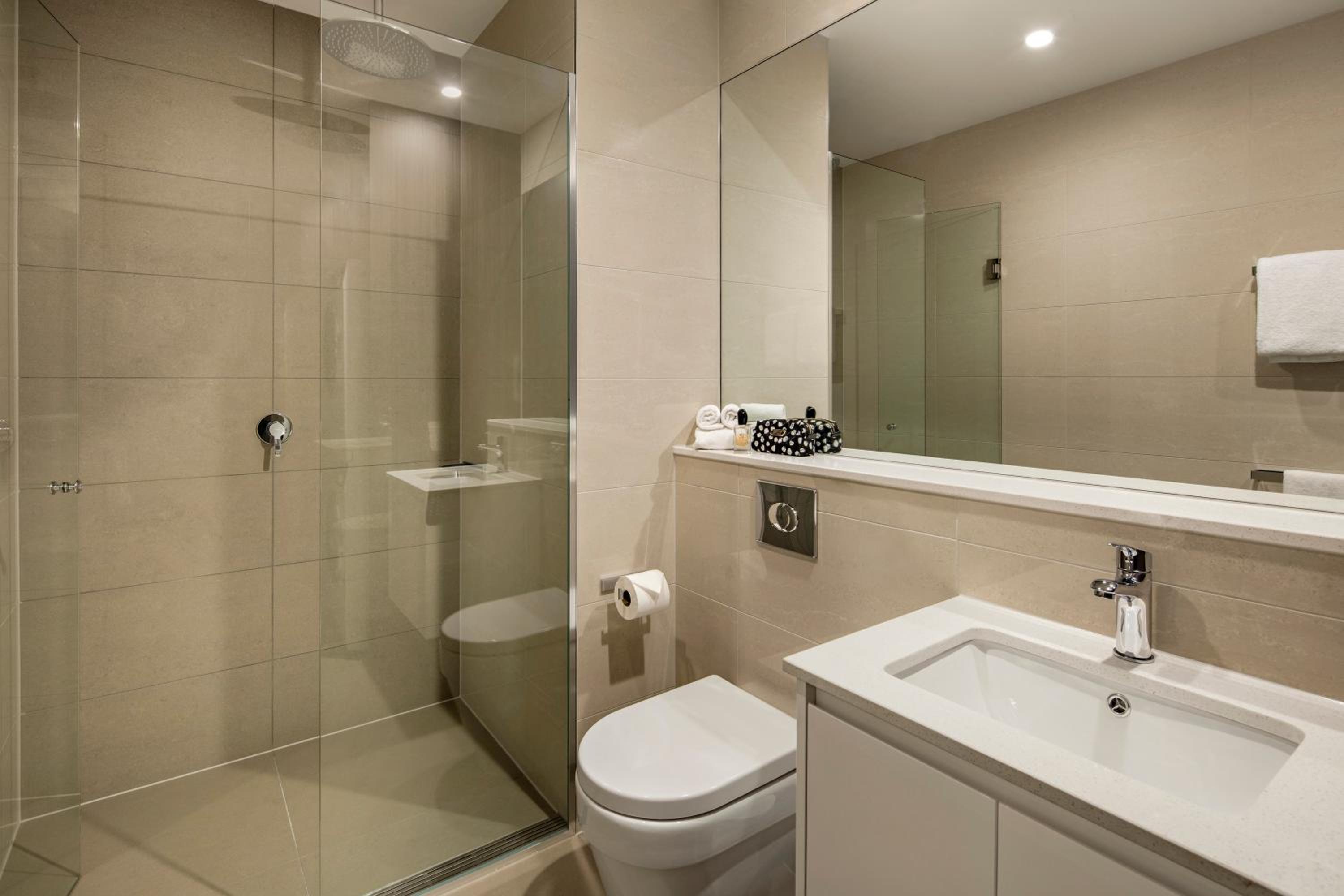 Executive Studio Apartment photo 3