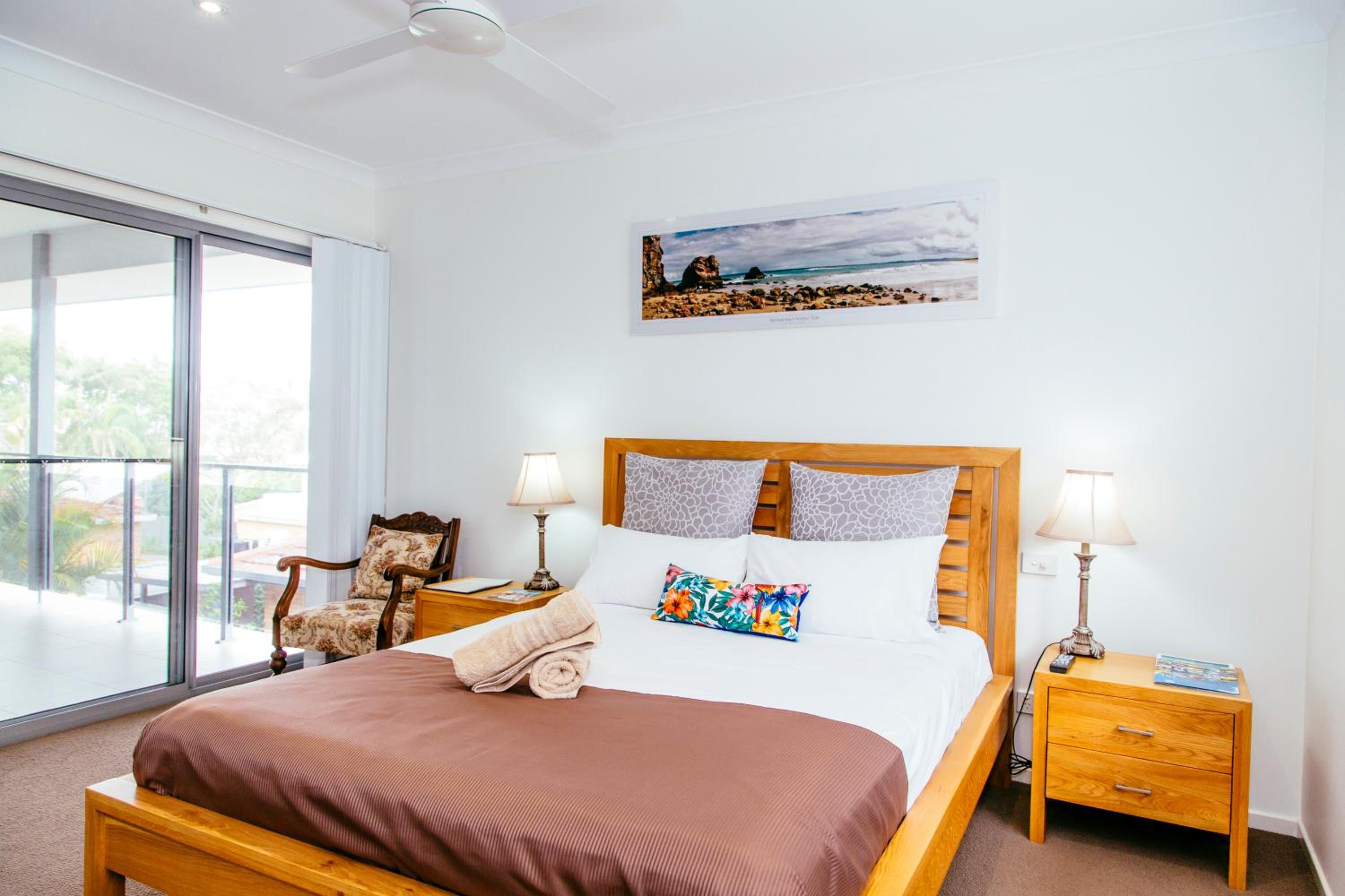 Deluxe Queen Room photo 2