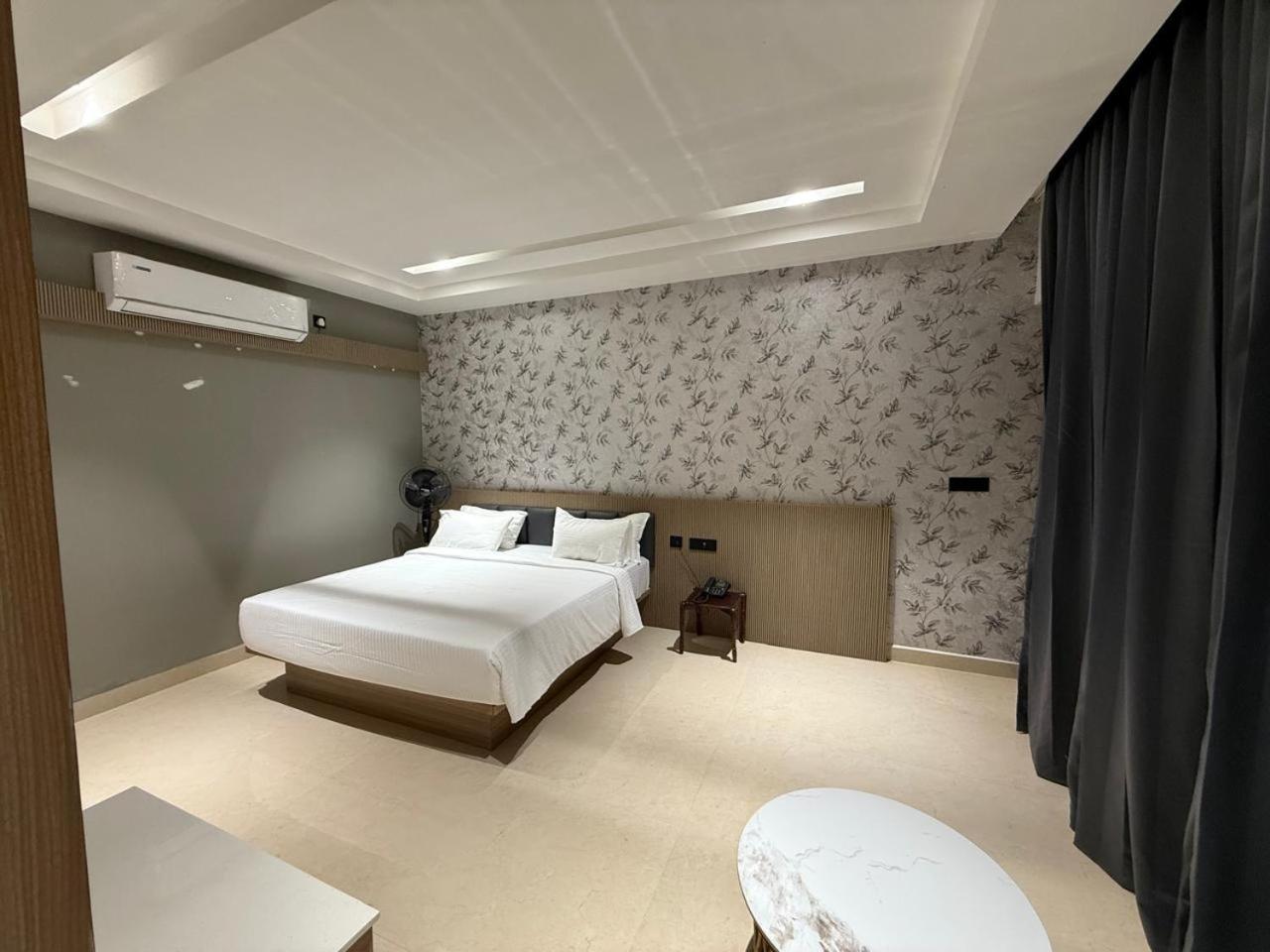 Deluxe Double Room with Sea View photo 1