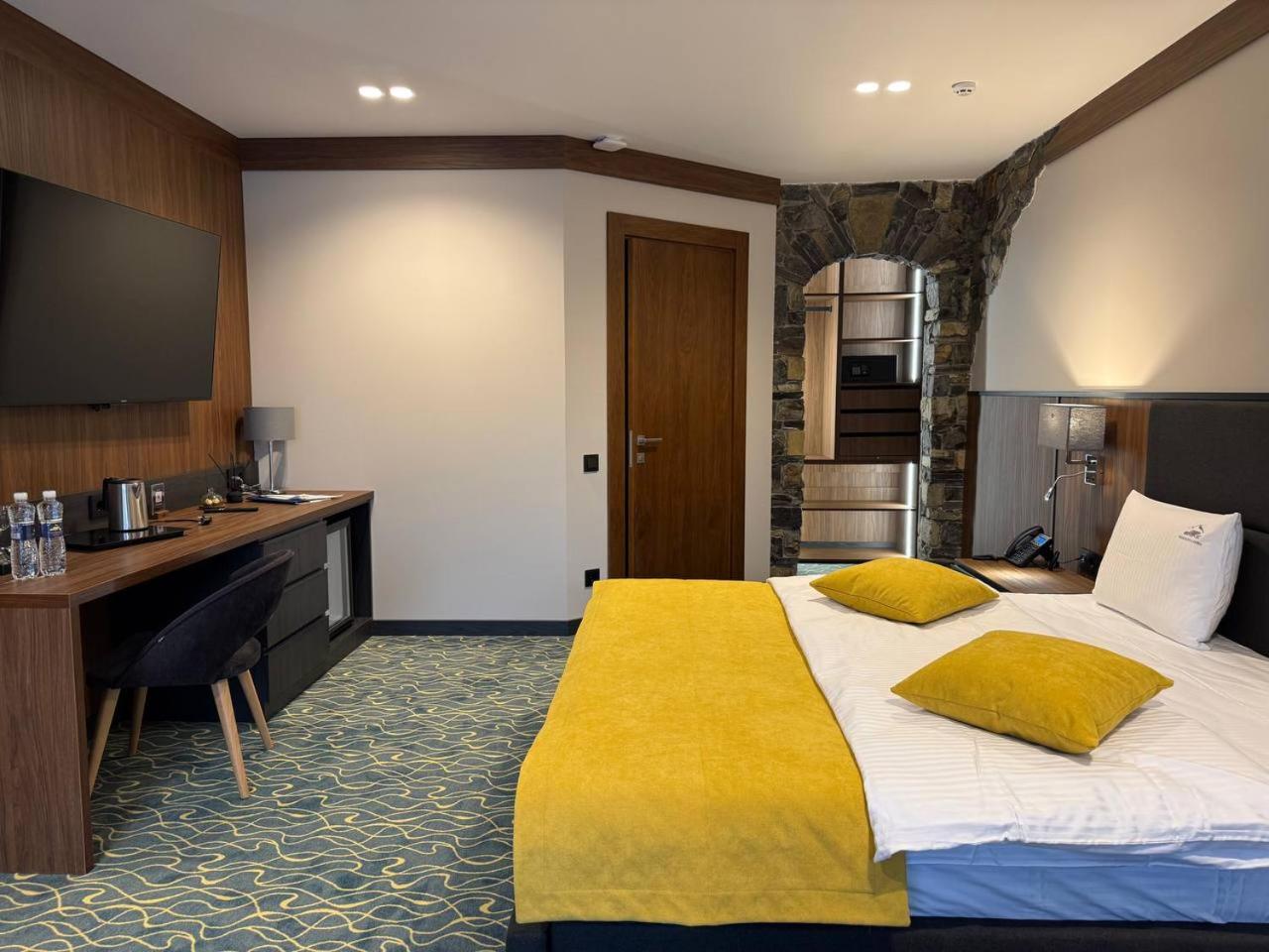 Superior Apartment photo 2