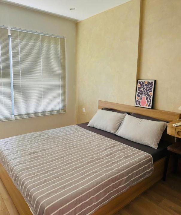 One-Bedroom Apartment with Balcony photo 2