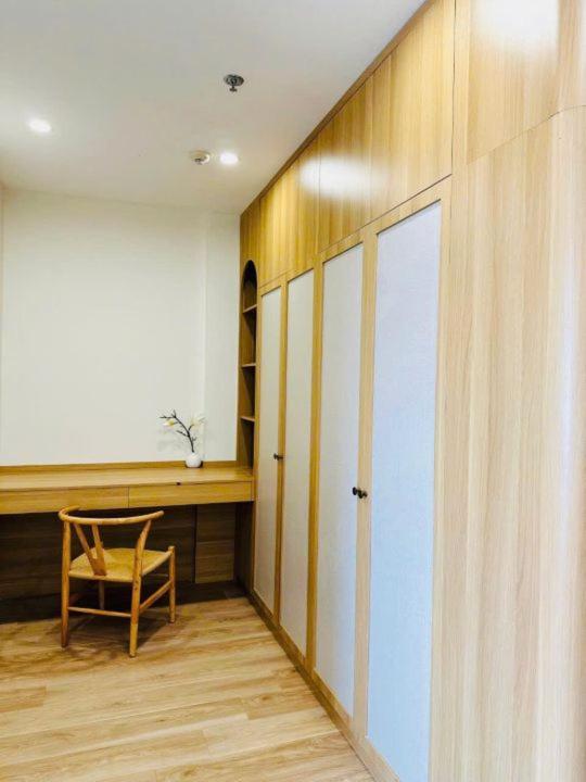 One-Bedroom Apartment with Balcony photo 3