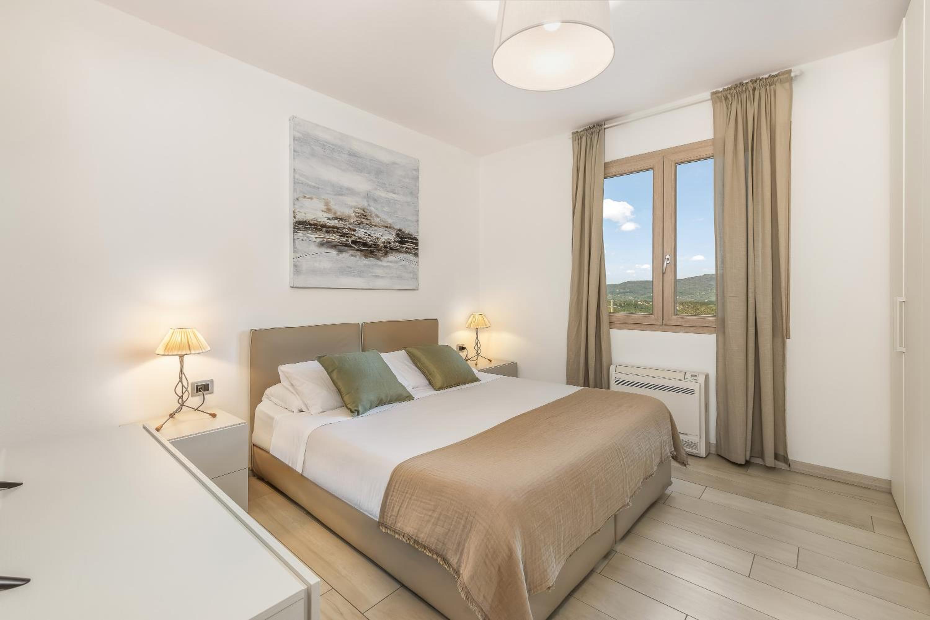 Two-Bedroom Apartment with Terrace photo 3
