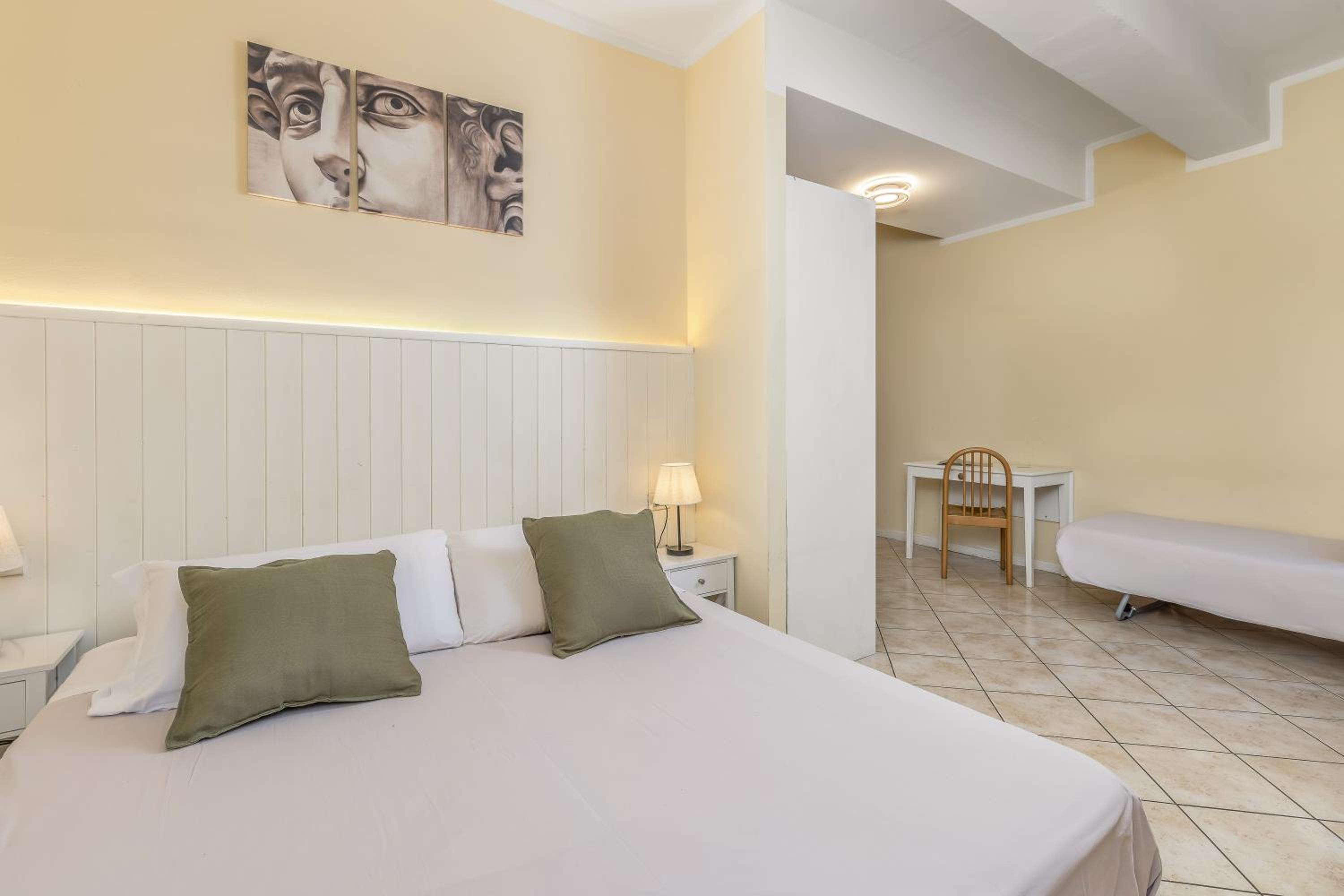 Economy Double or Twin Room photo 1
