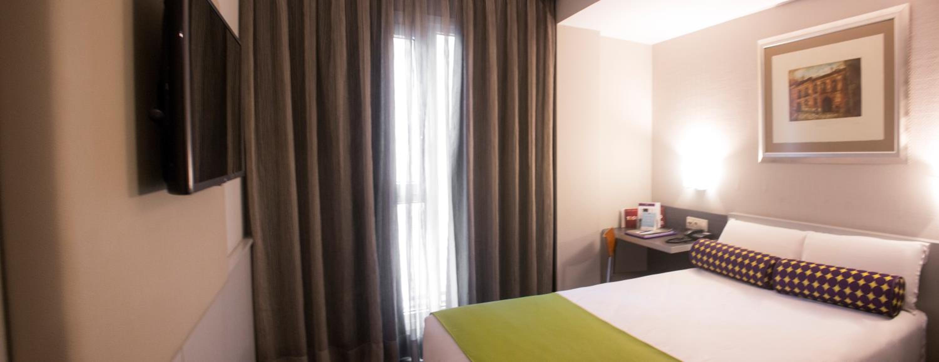 Standard Single Room - Photo 6