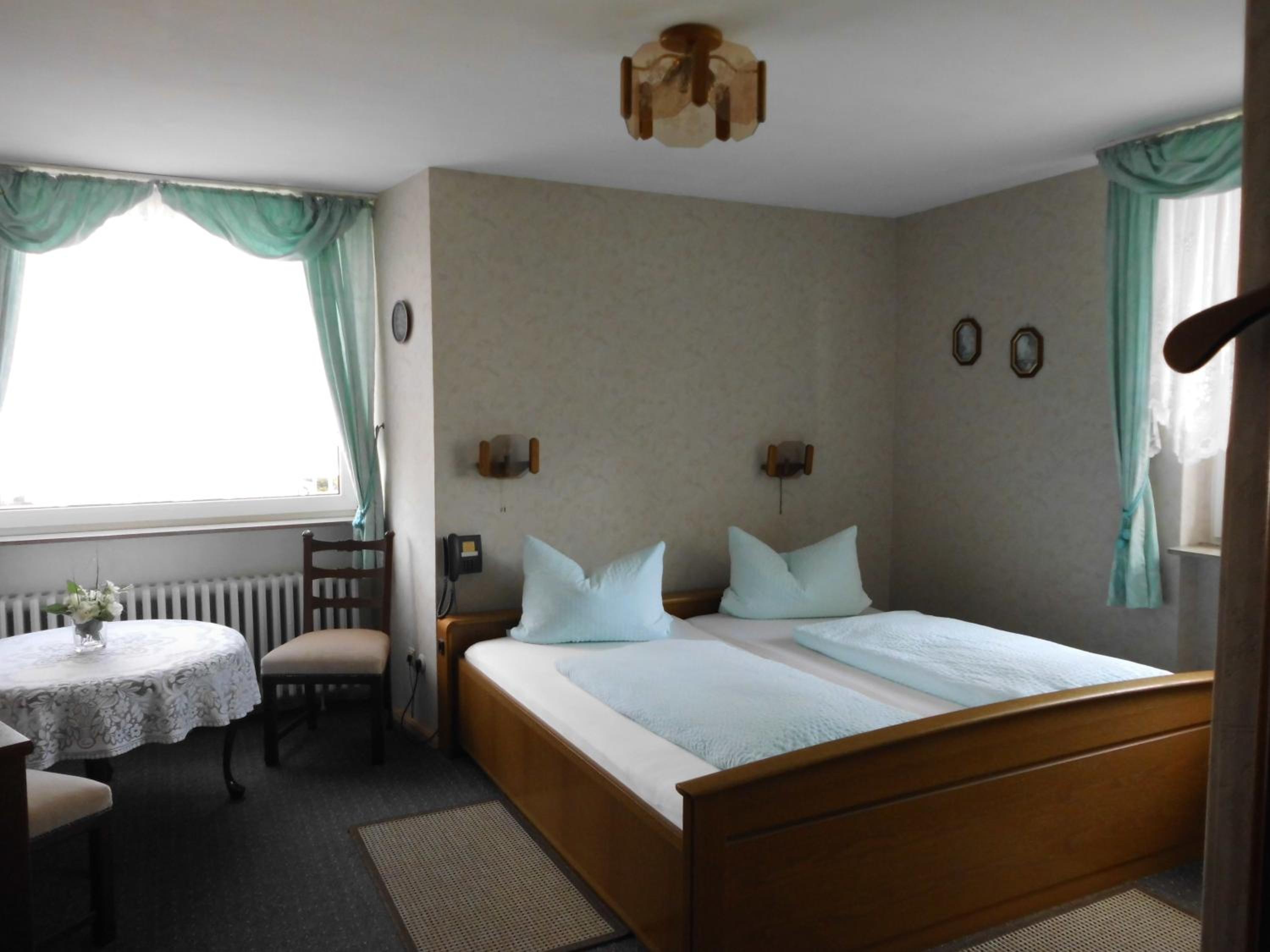 Double Room with Private Bathroom photo 2