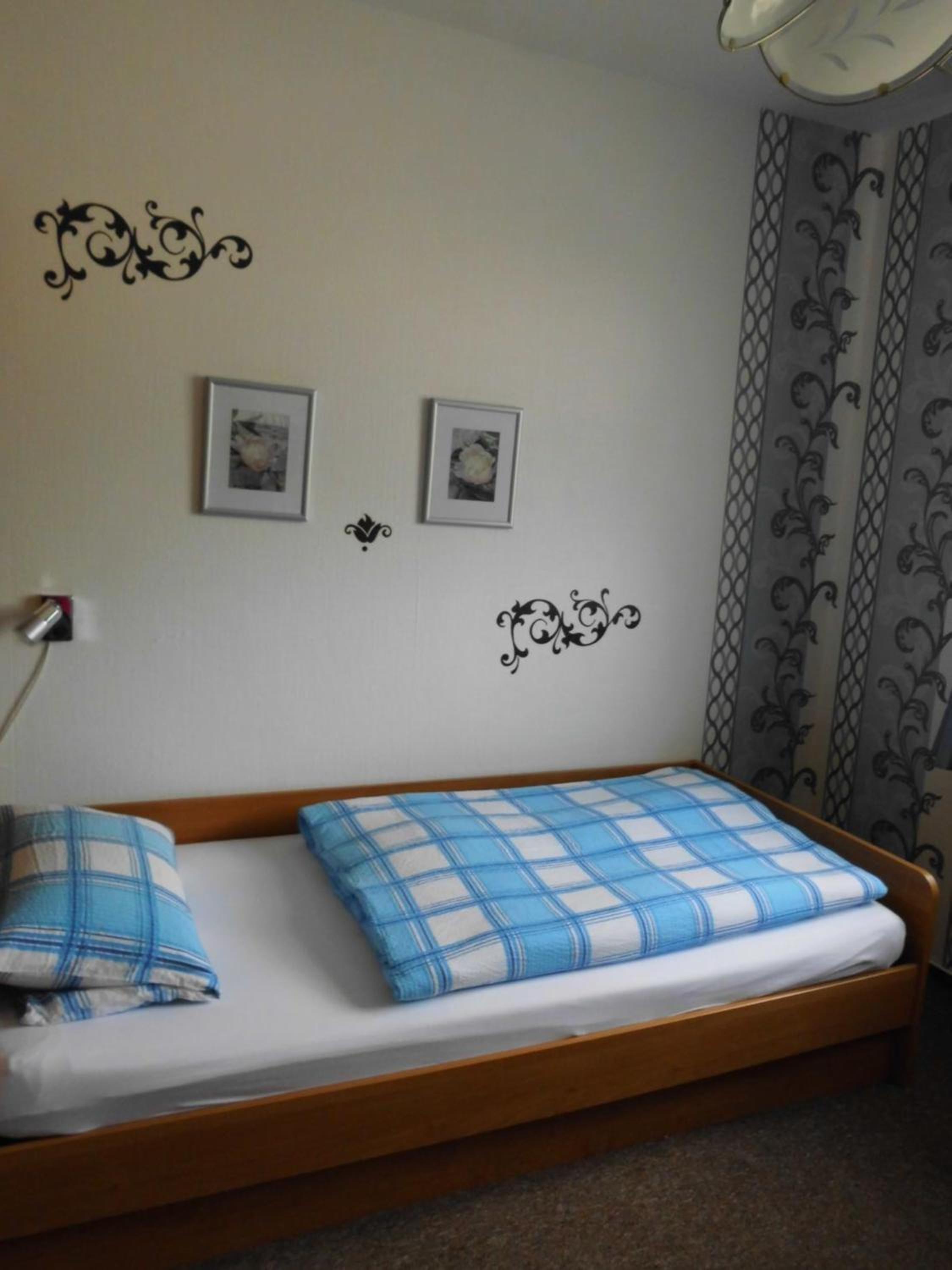 Single Room photo 2