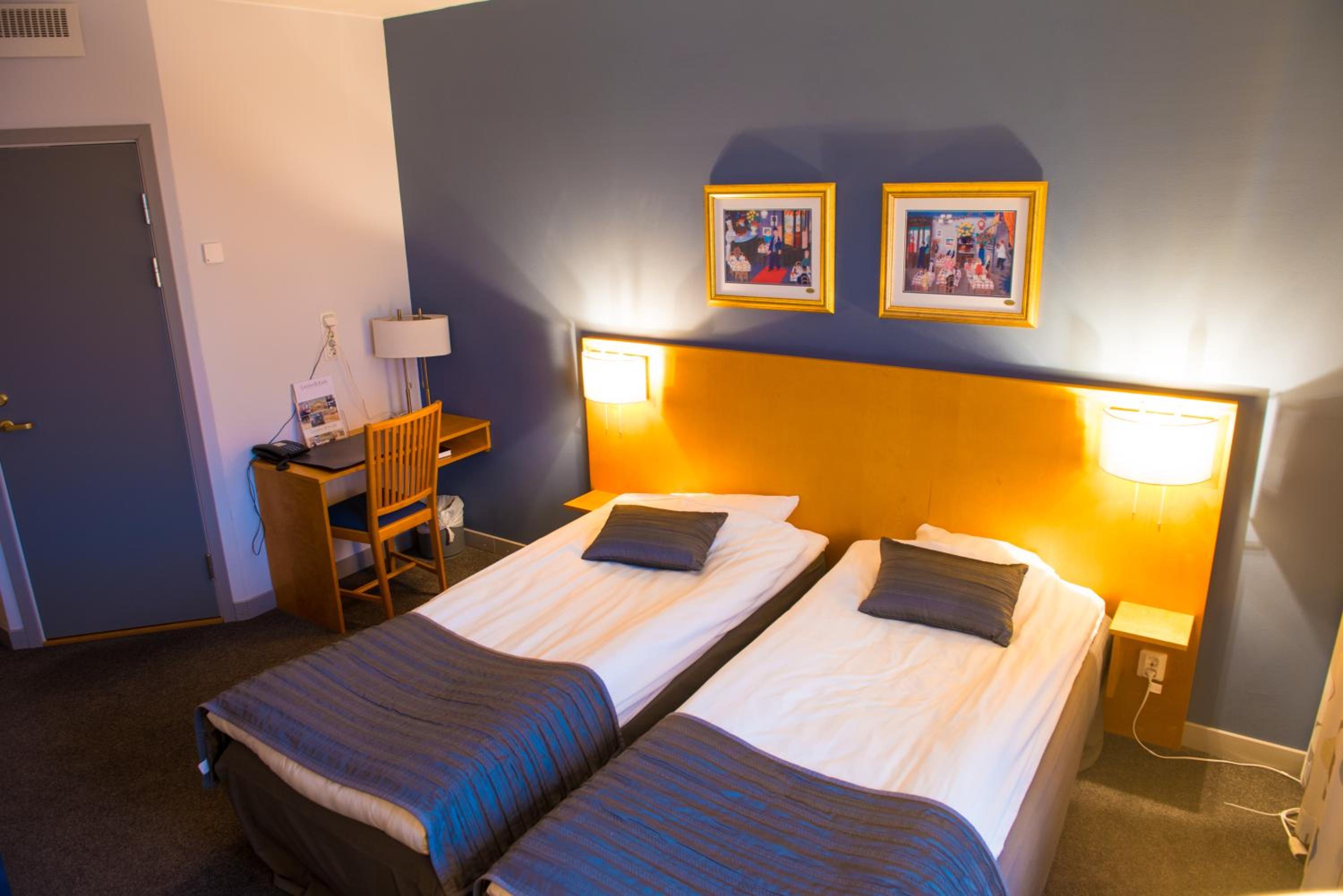 Double or Twin Room photo 1