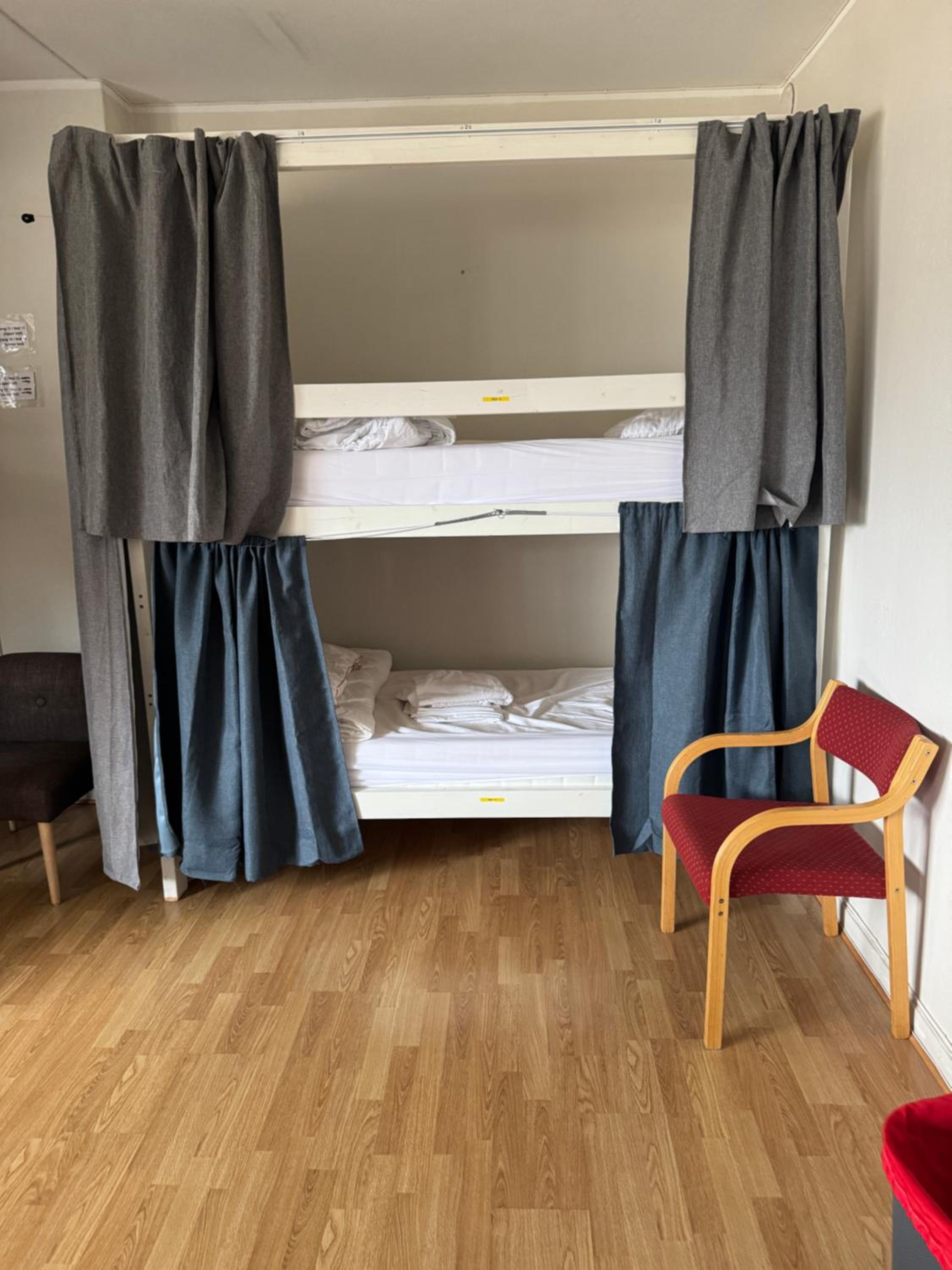Bunk Bed in Female Dormitory Room   photo 3