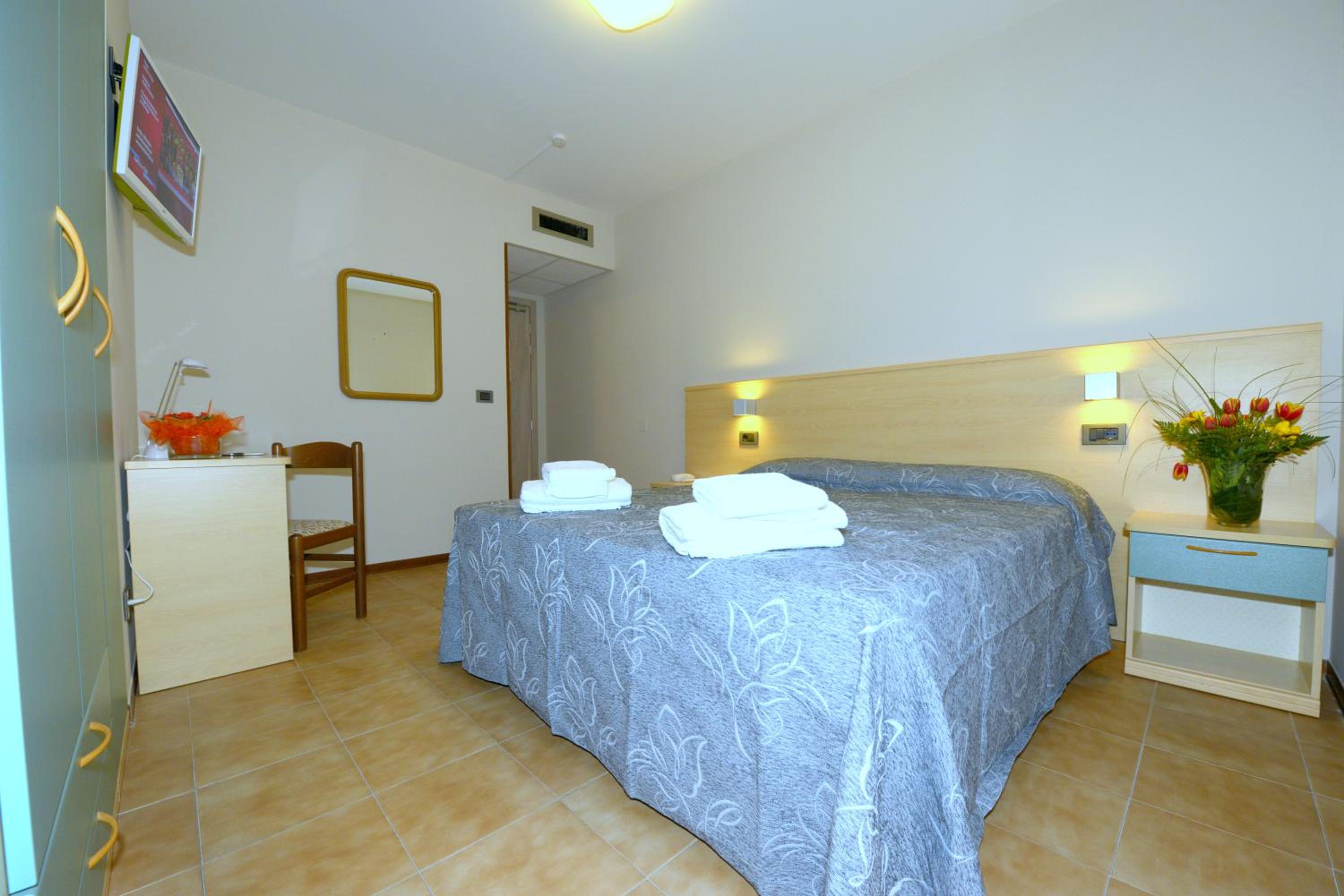 Double Room - Photo 1