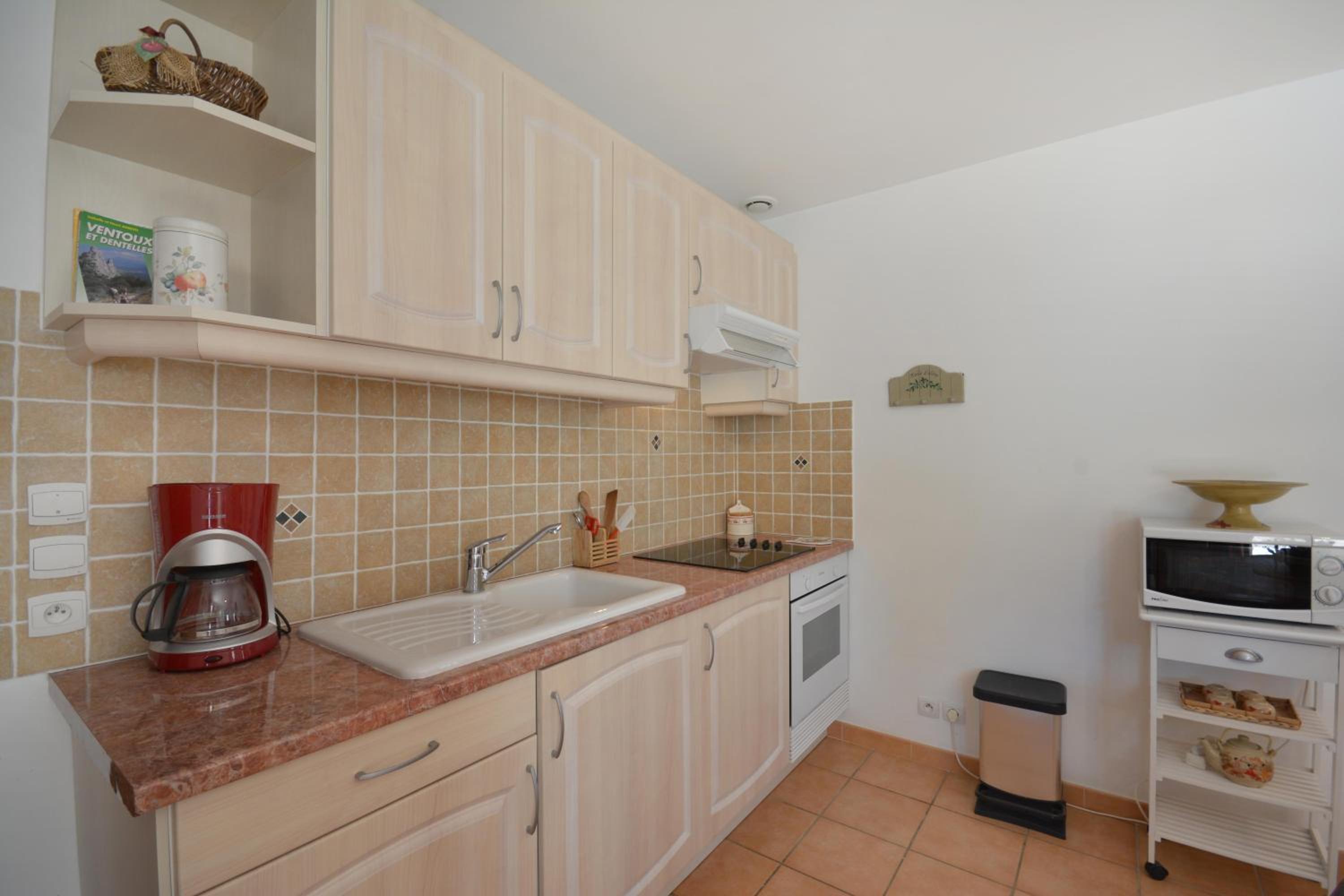 Two-Bedroom House photo 2