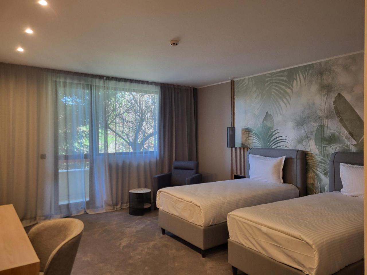 Deluxe Single Room