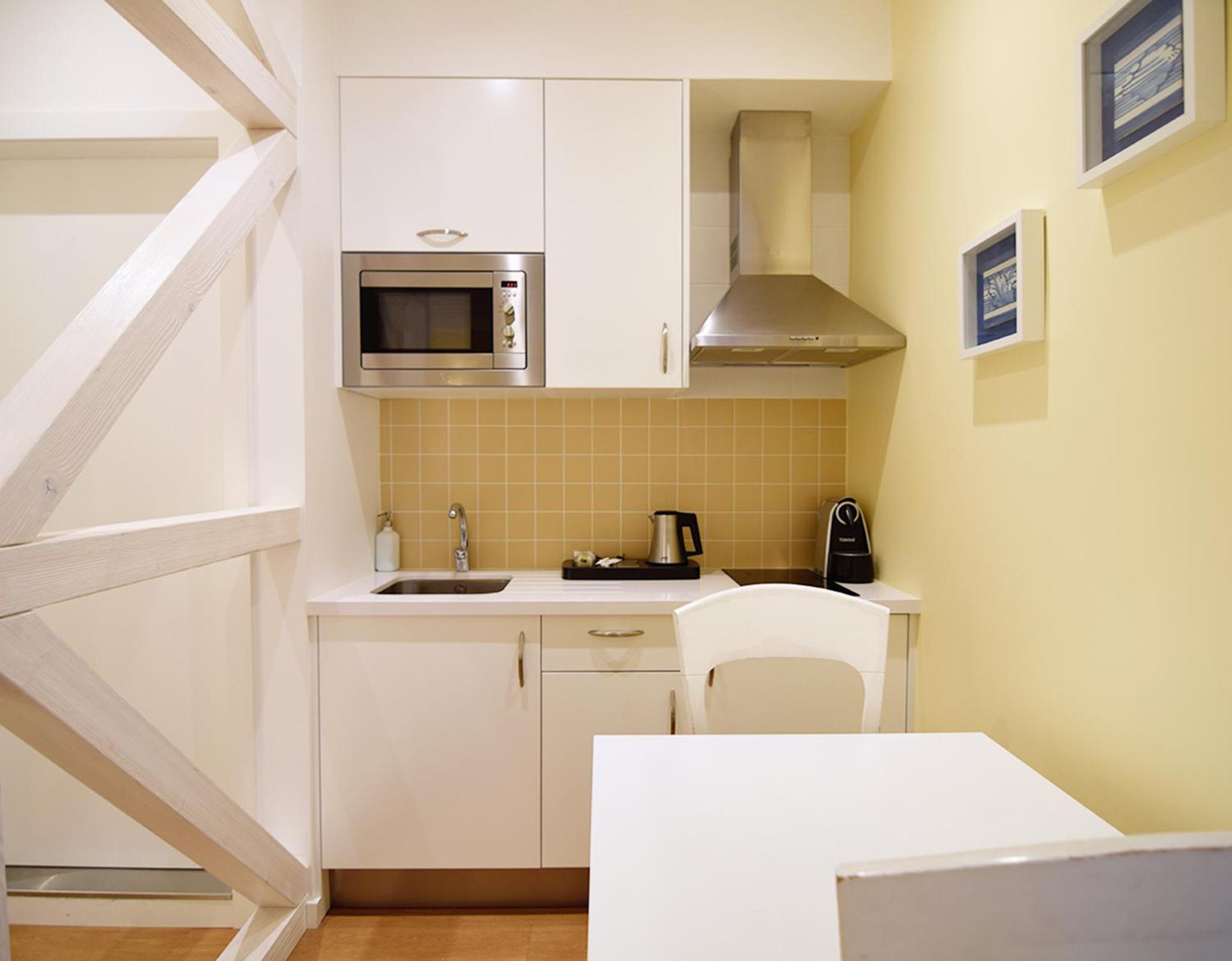 Studio (2 Adults) photo 2