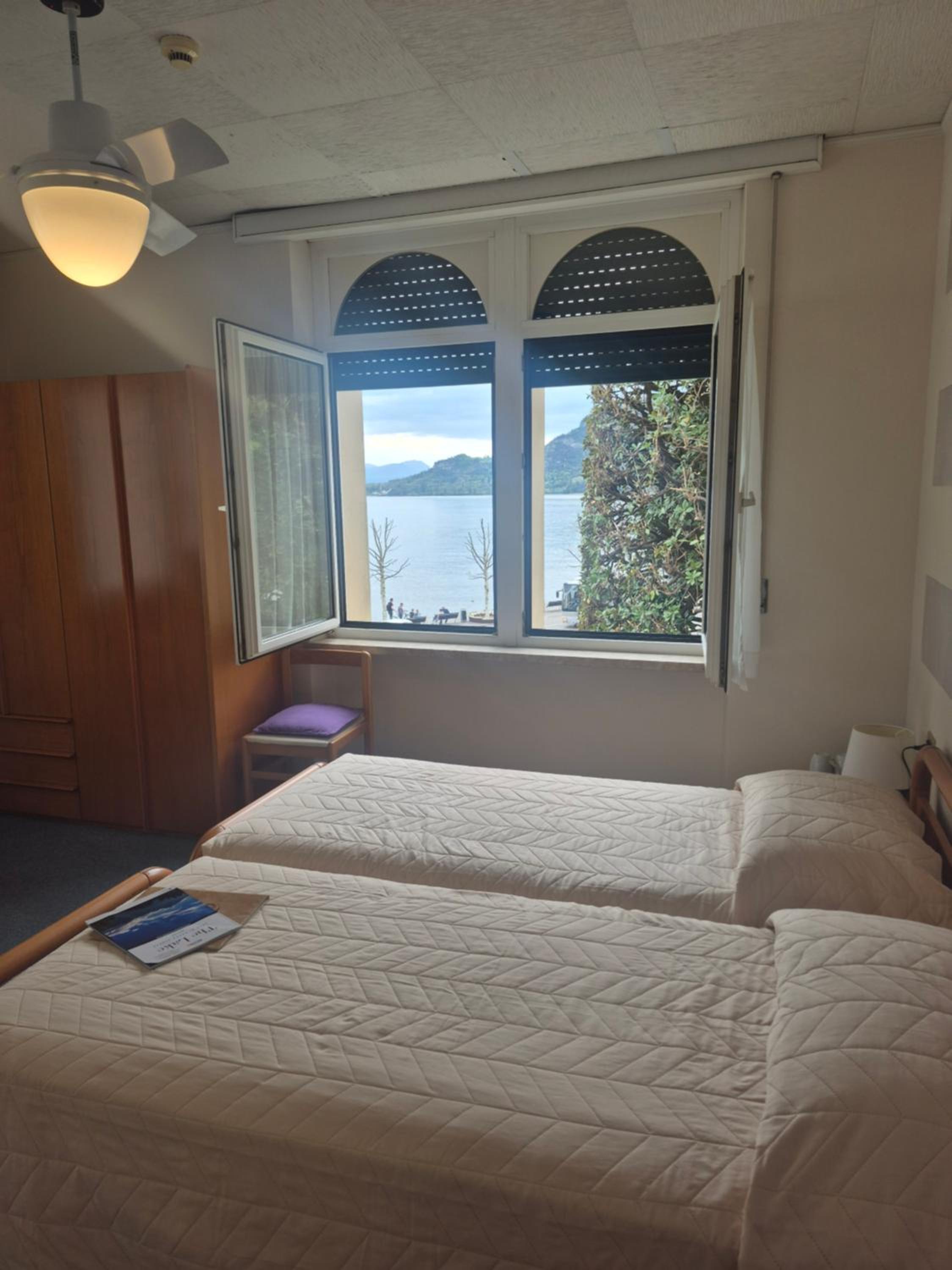 Double or Twin Room with Lake View photo 1