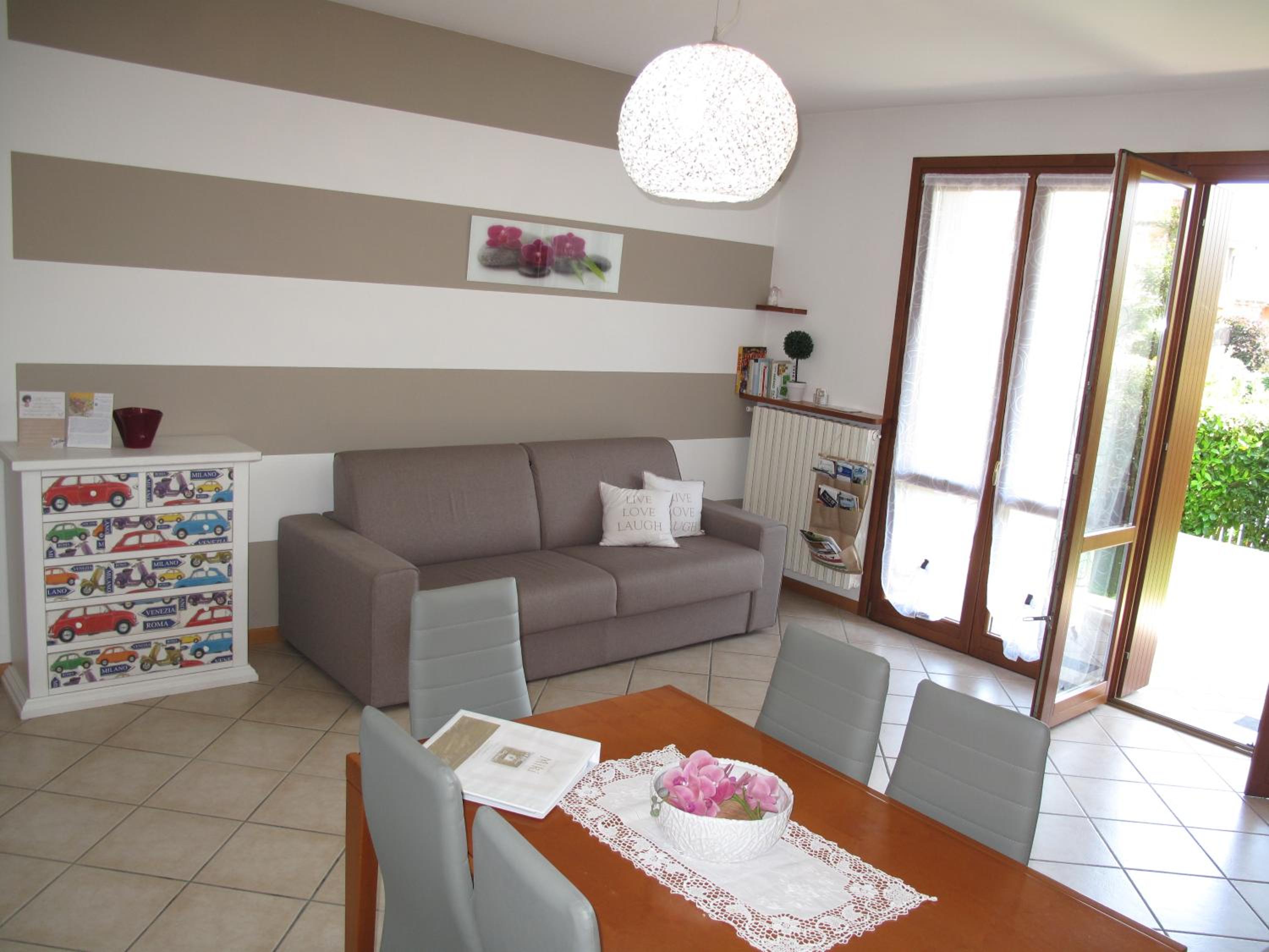 Apartment with Garden View