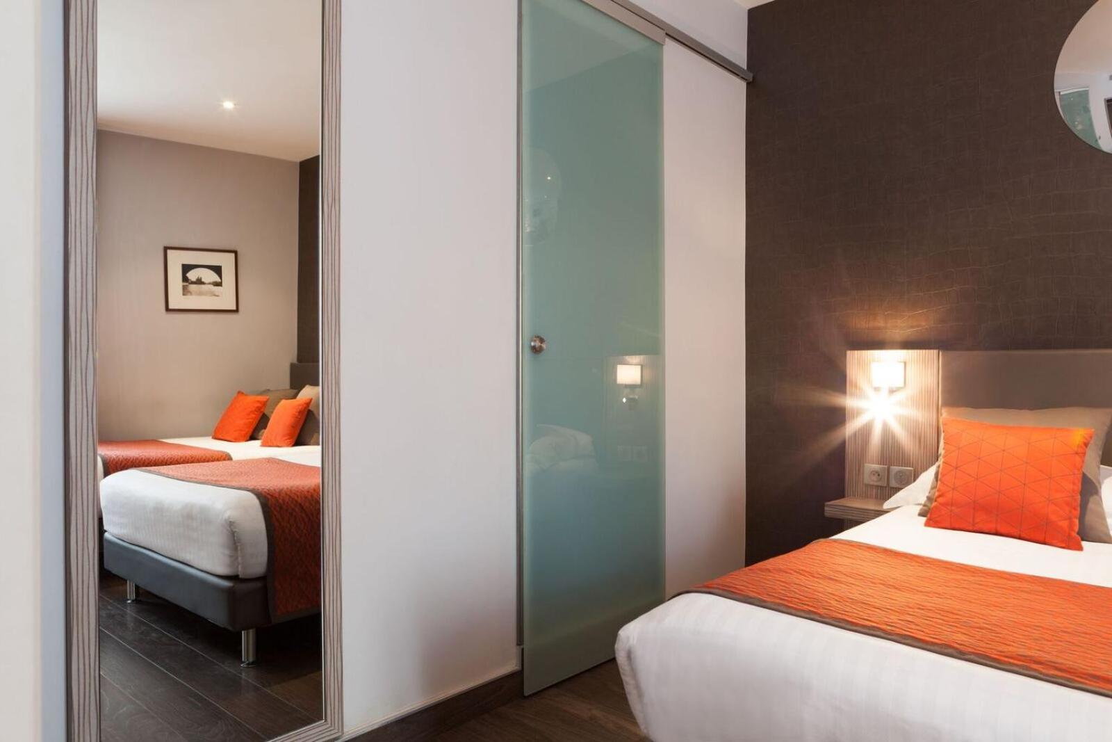 Standard Twin Room