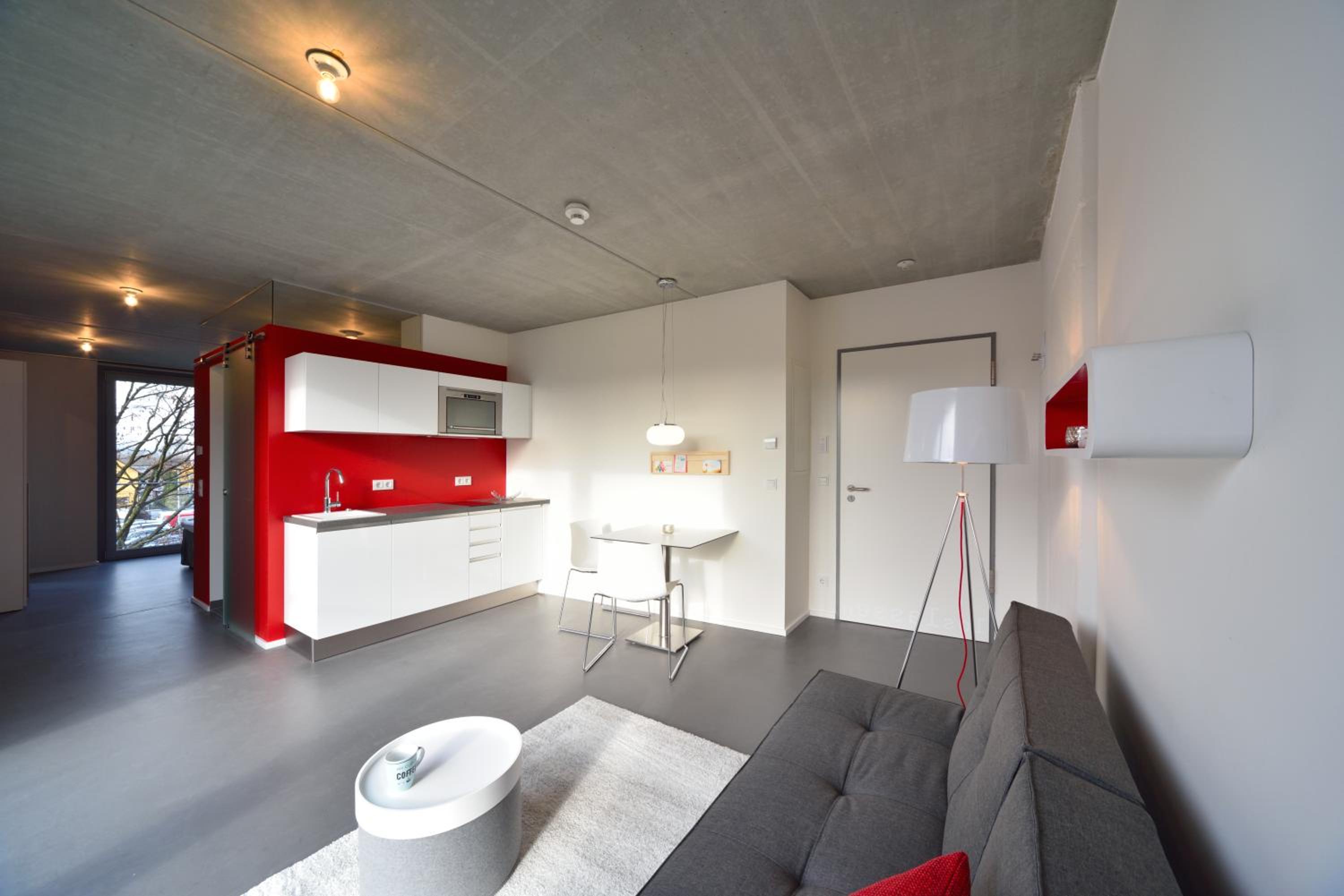 Apartment with Garden View