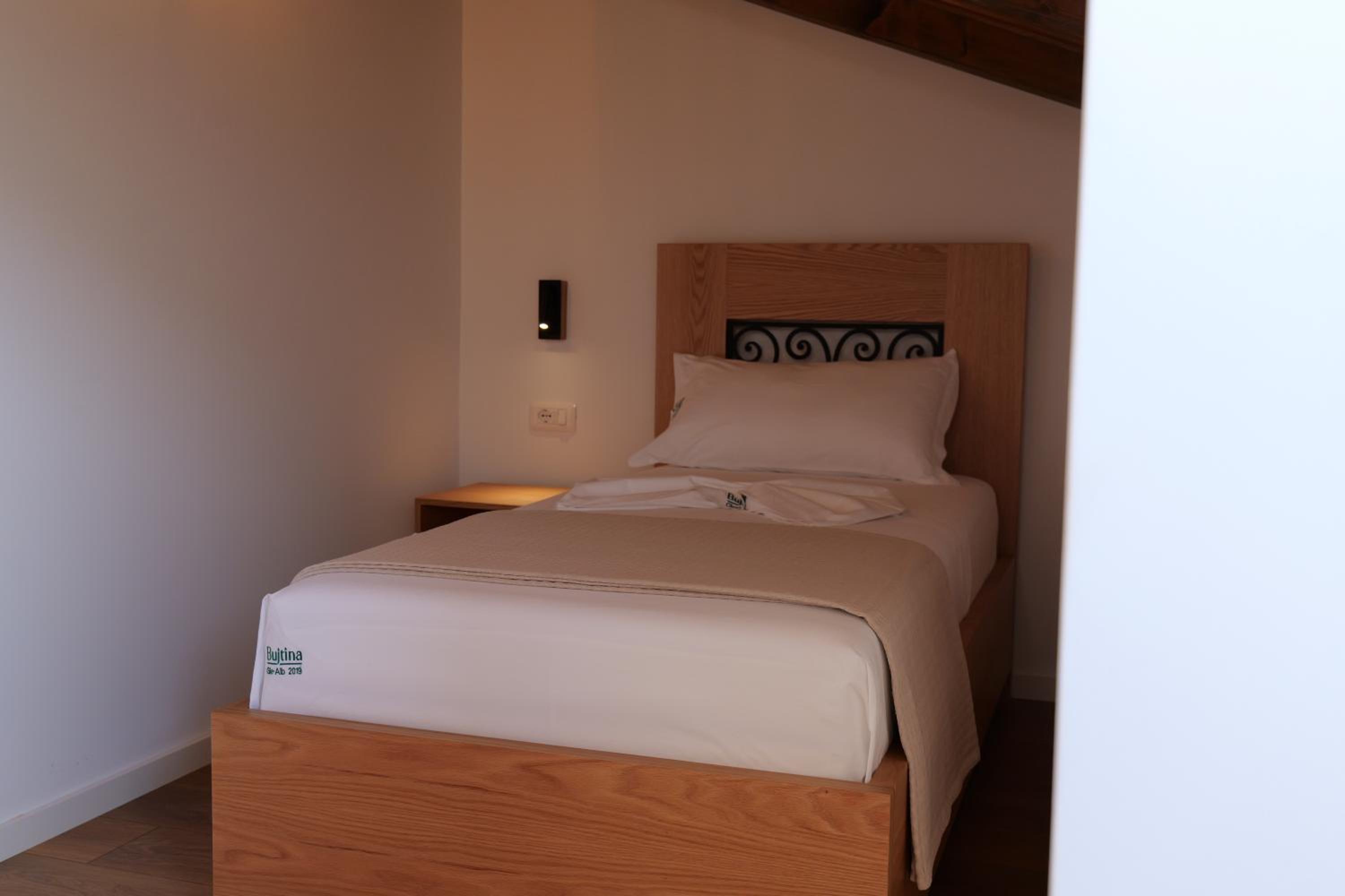 Junior Suite with Mountain View photo 3