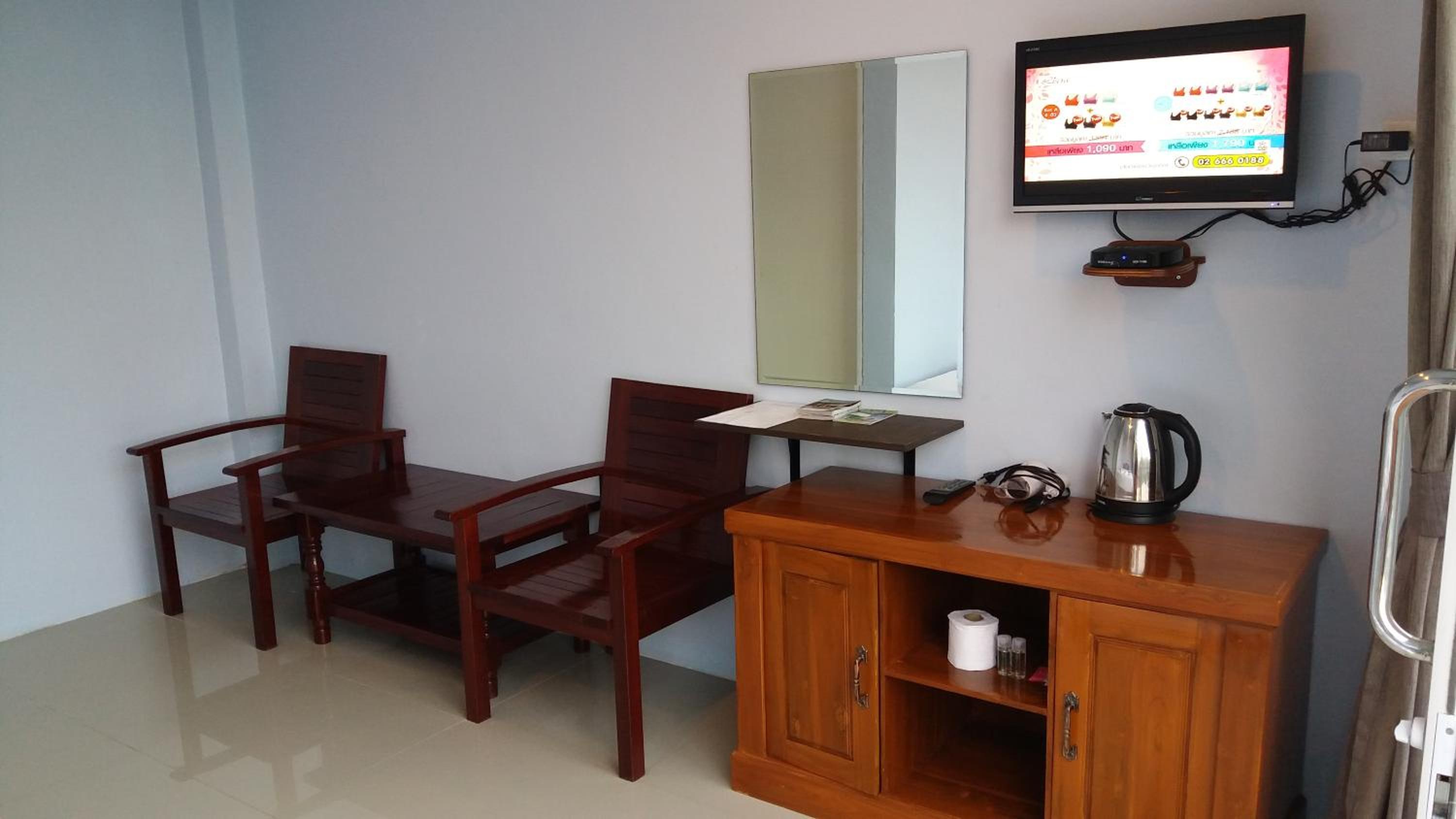 Budget Double or Twin Room - Photo 3