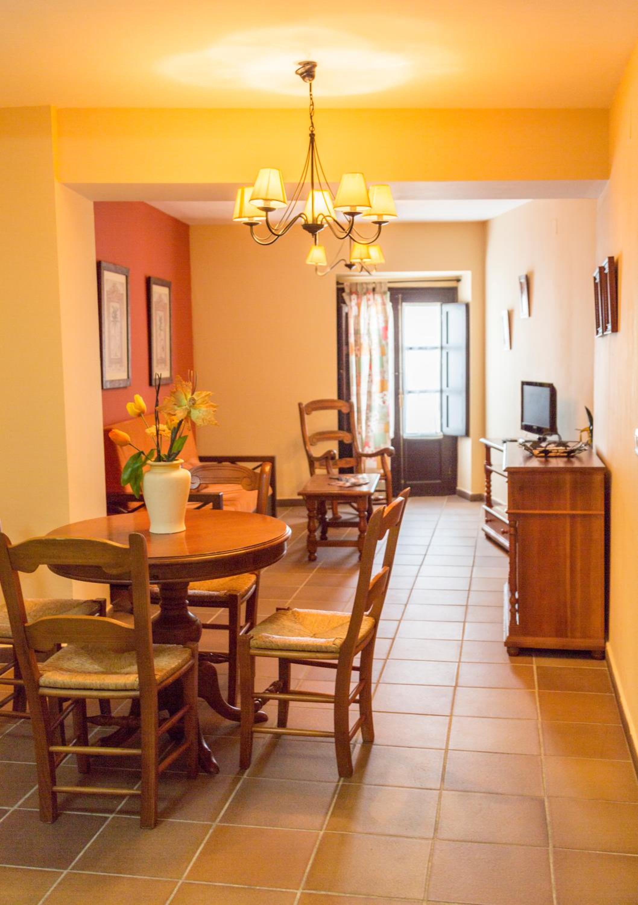 Two-Bedroom Apartment - Photo 10