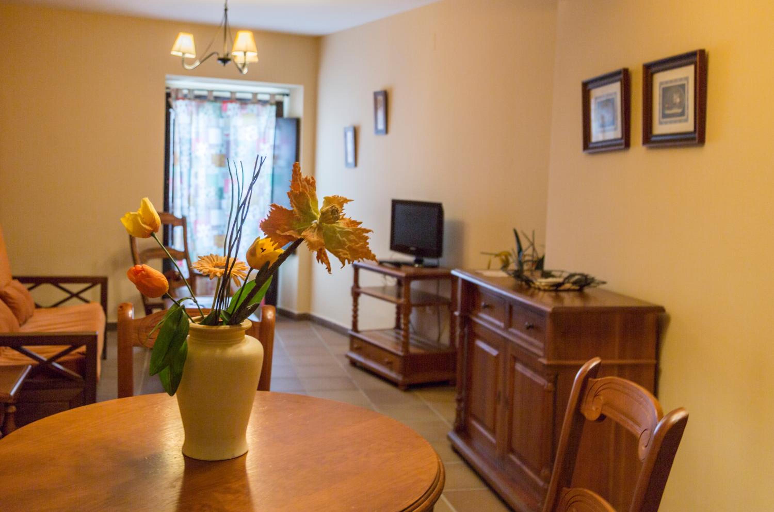 Two-Bedroom Apartment - Photo 9