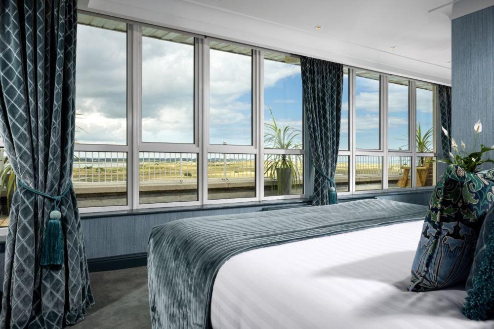 Penthouse Suite