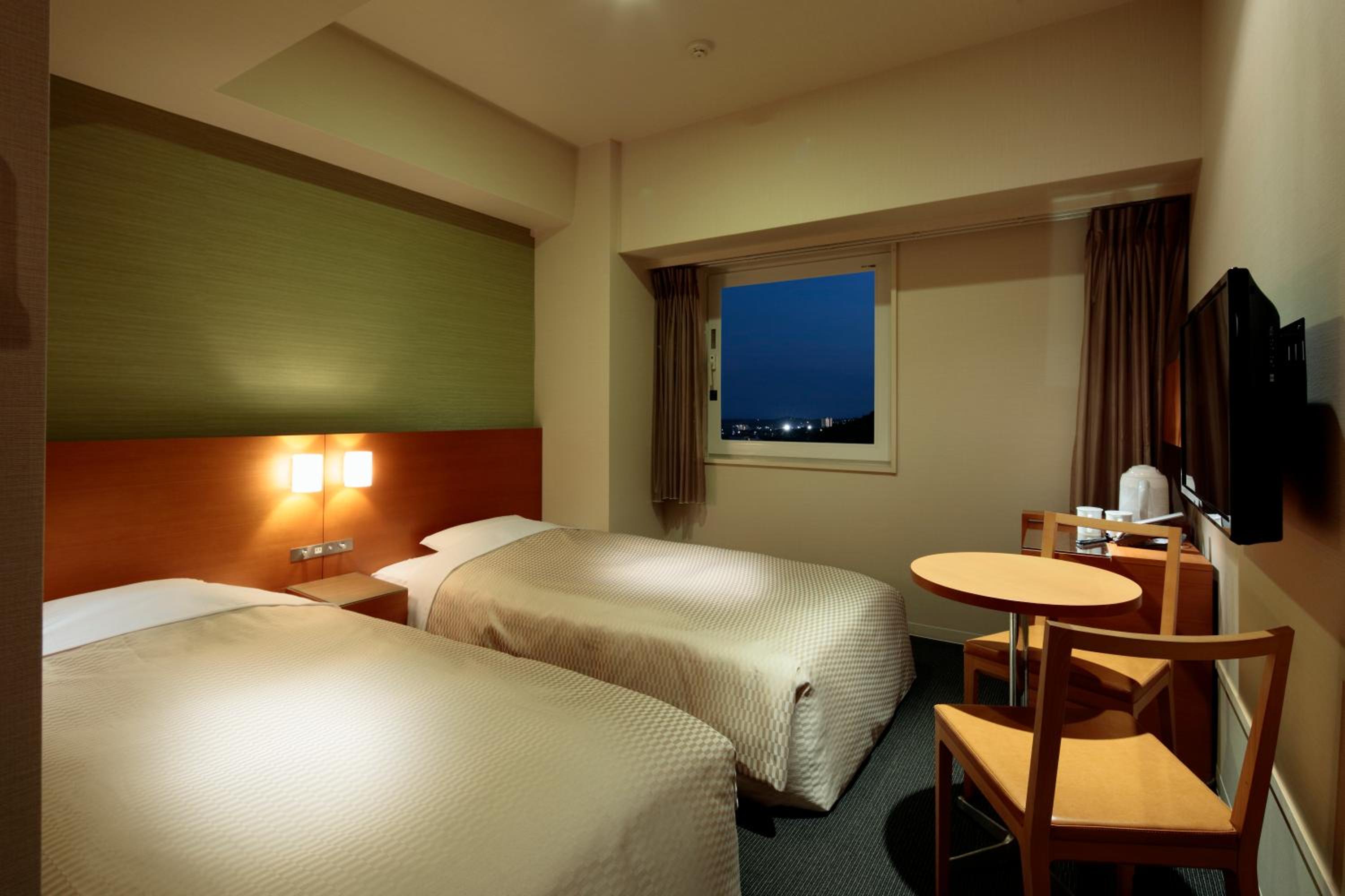 Standard Twin Room - Non-Smoking - Photo 4