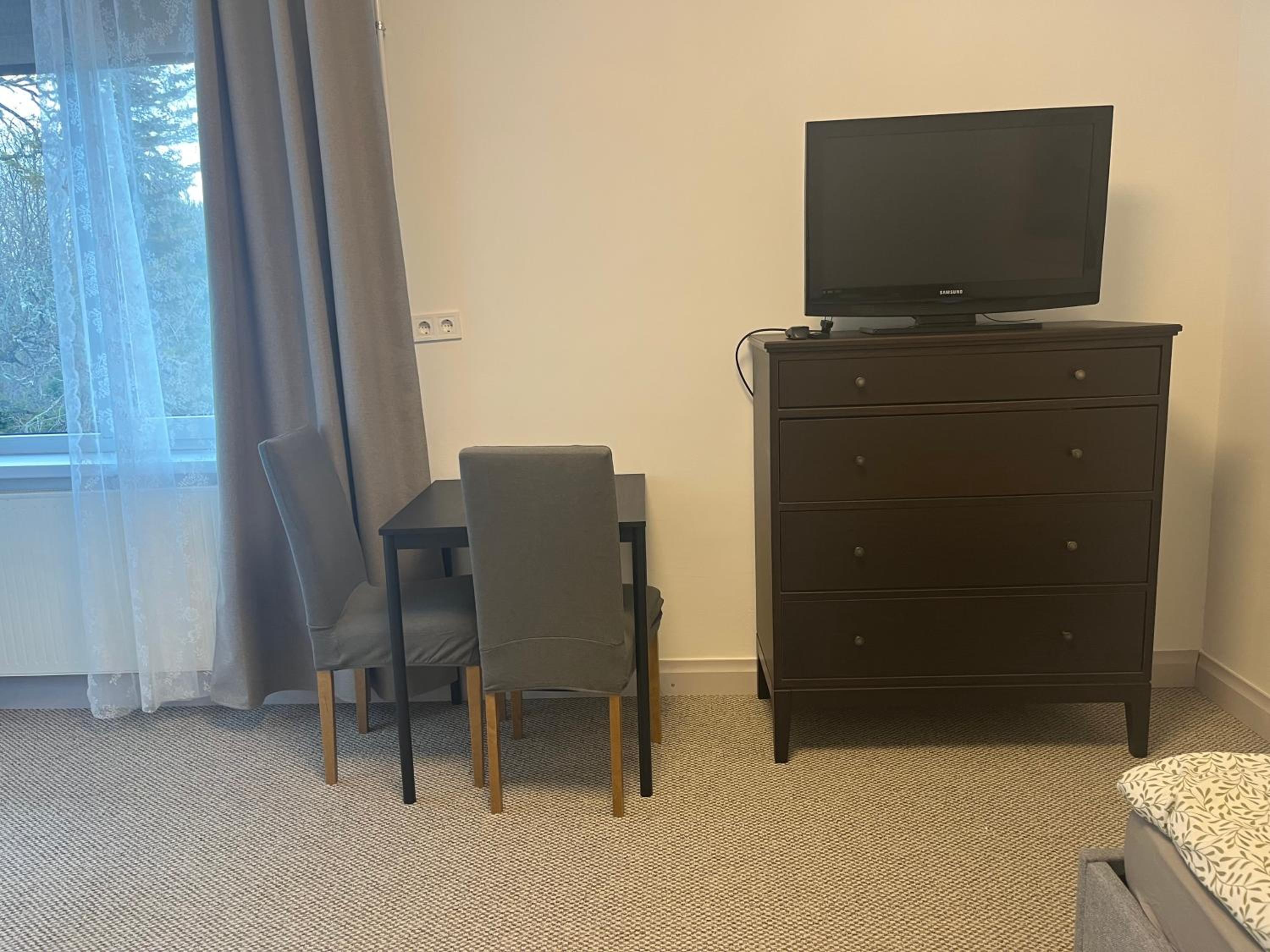 Single Room photo 3