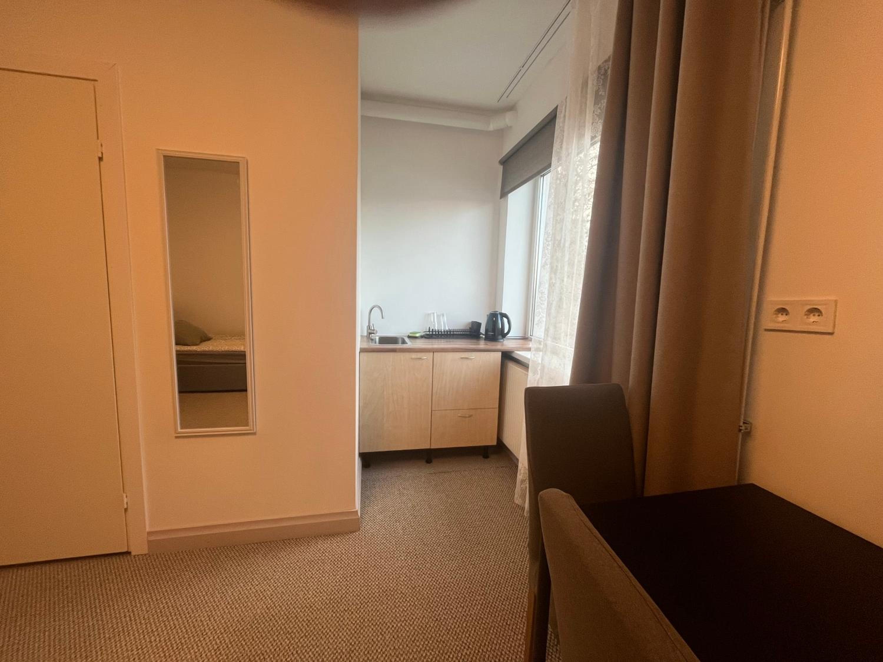 Single Room photo 2