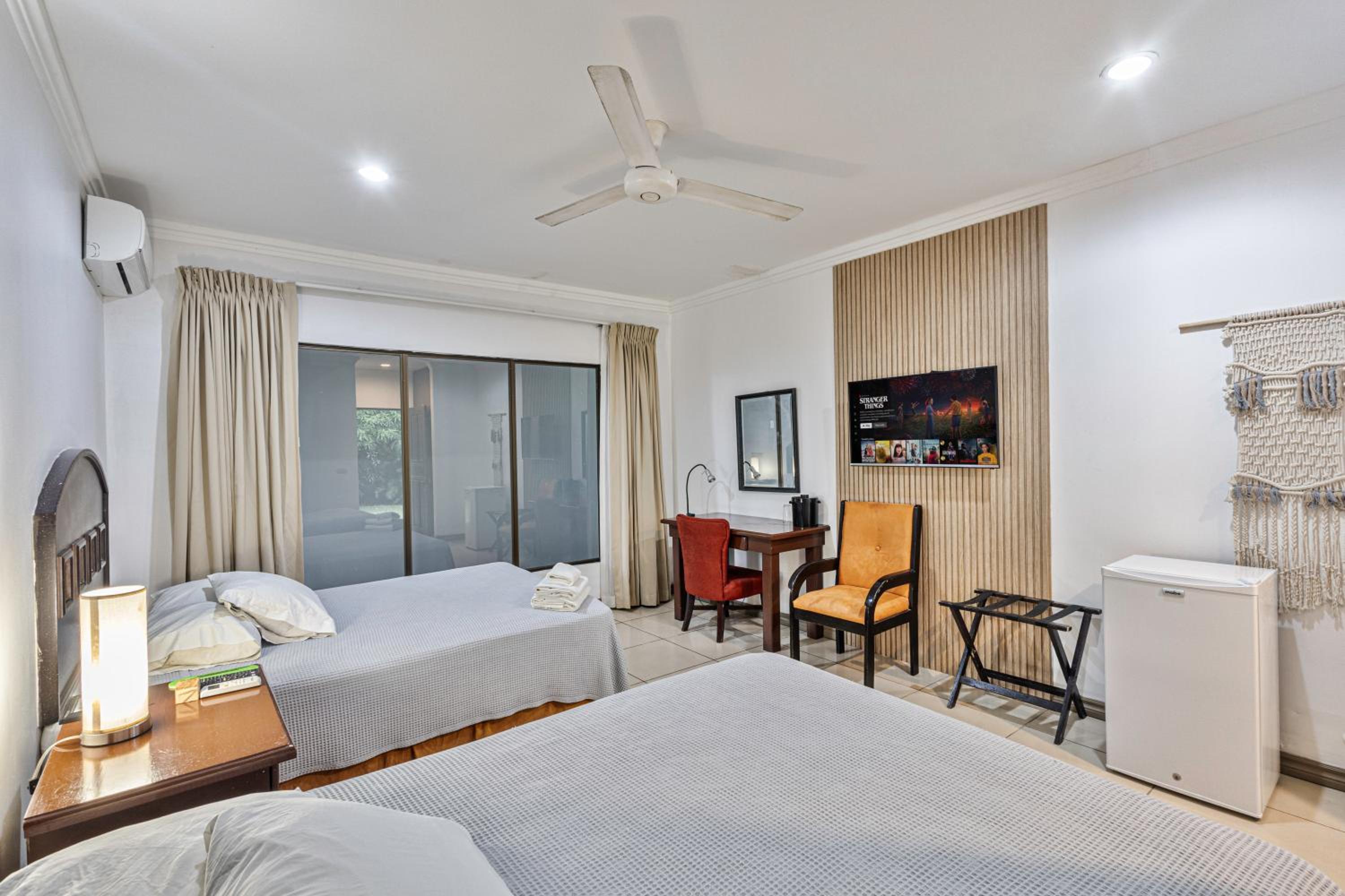 Double or Twin Room photo 2