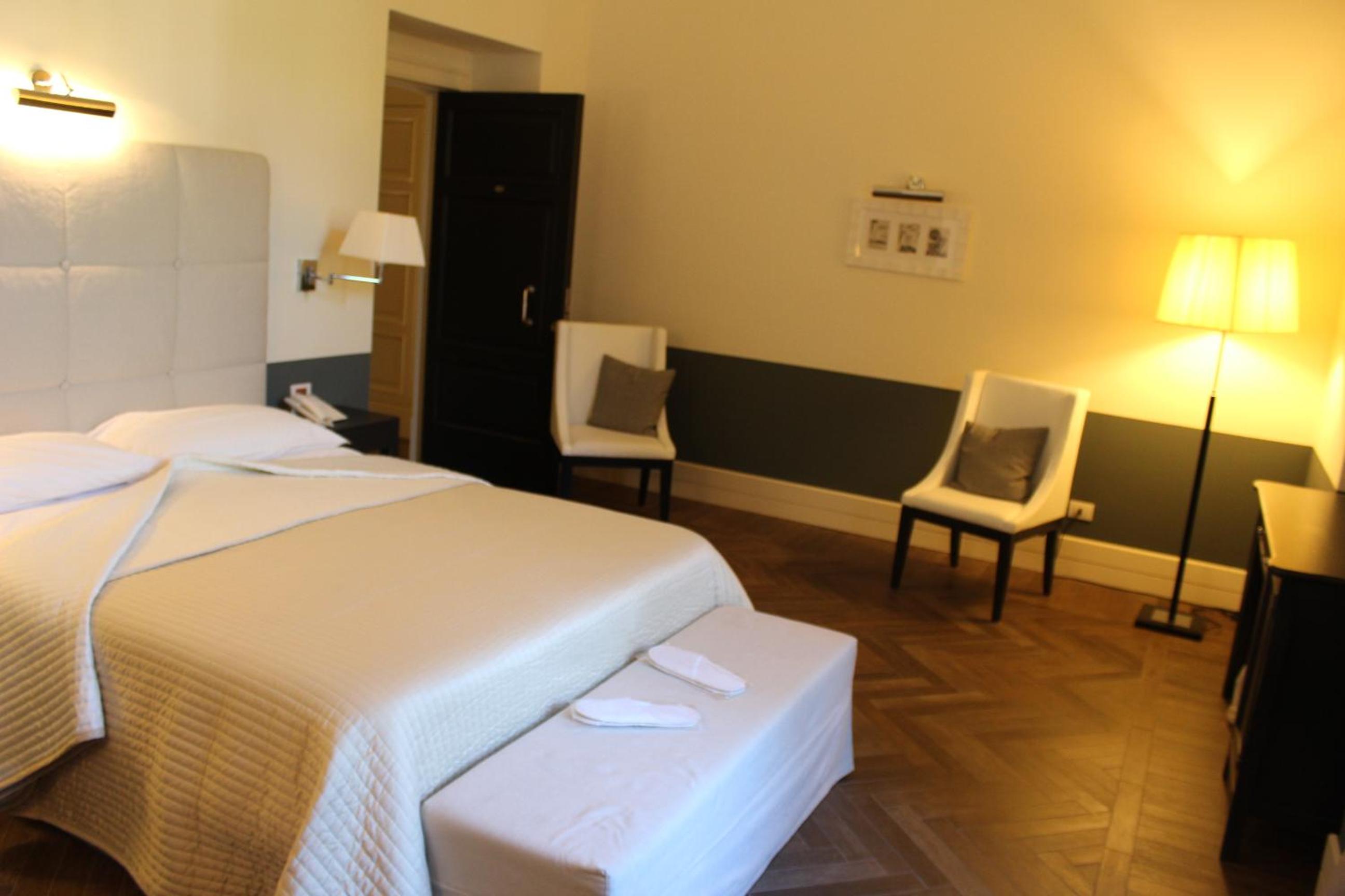 Deluxe Double Room photo 1