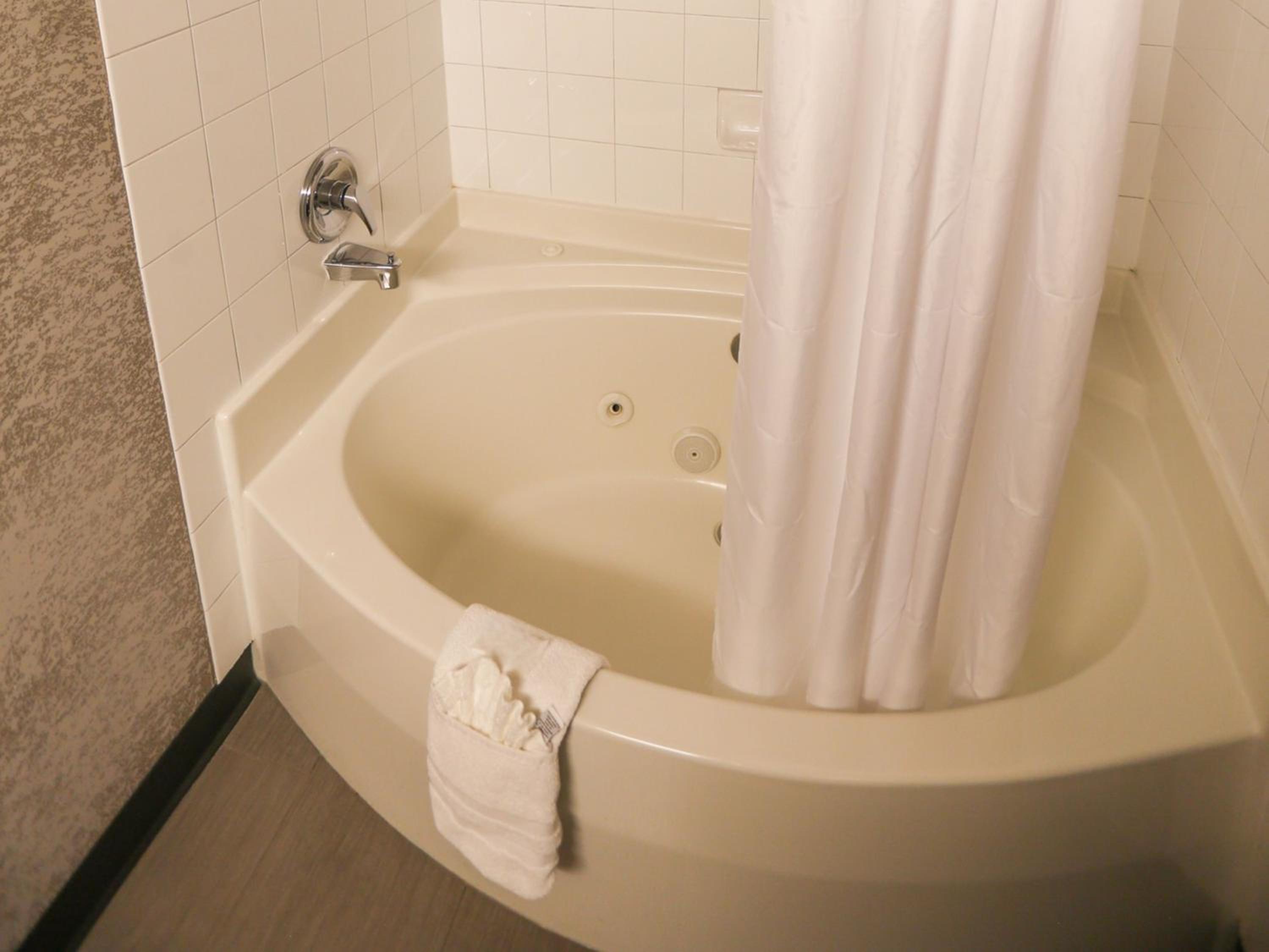 Premium King Room with Jetted Bath - Photo 1