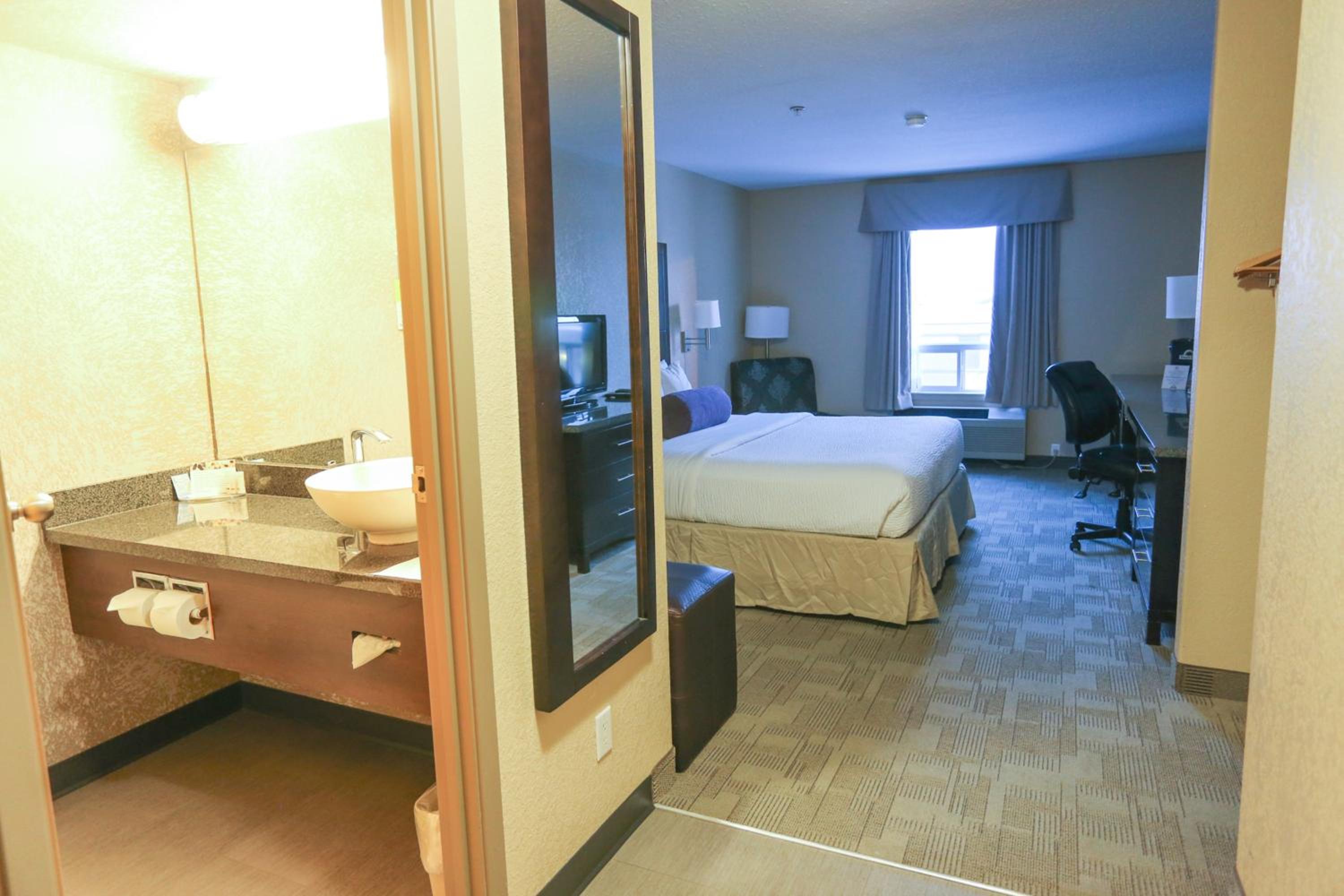 King Room with Spa Bath photo 1