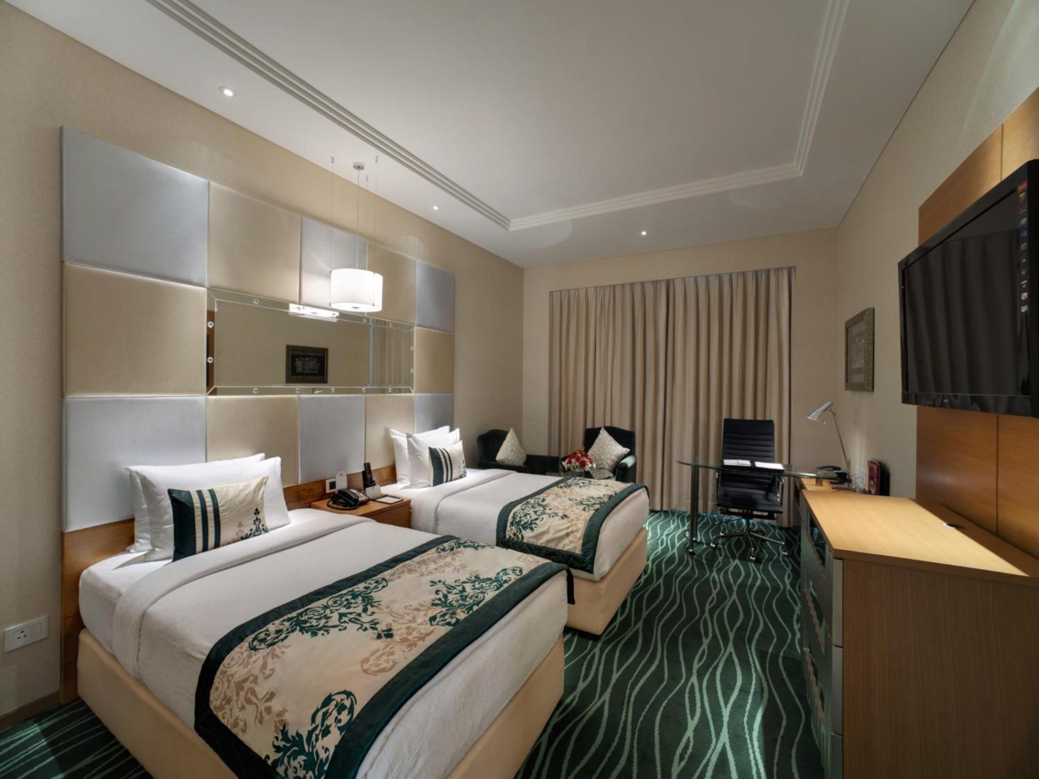 Deluxe Double Room - 10% Discount Buffet Breakfast Rates photo 3