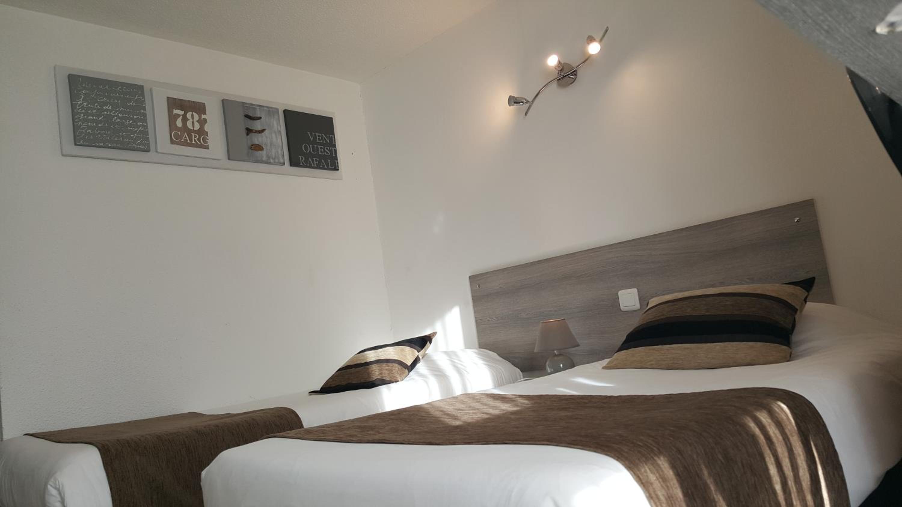 Twin Room photo 1