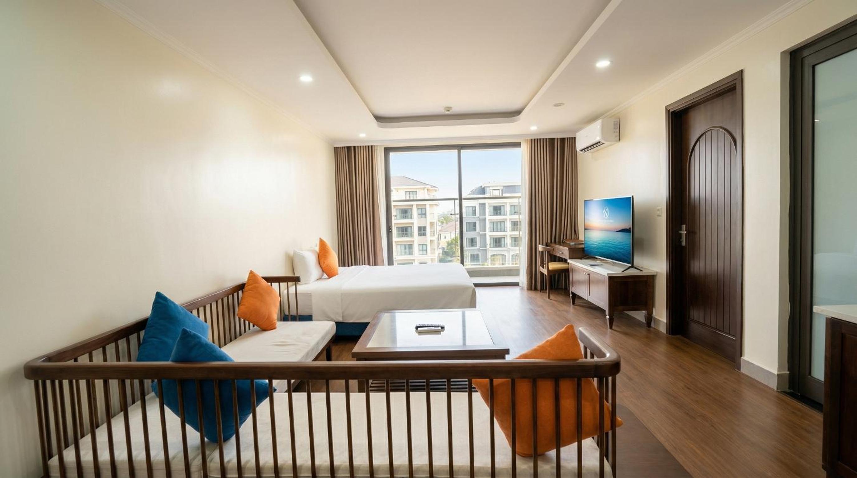 Classic Apartment - Photo 2