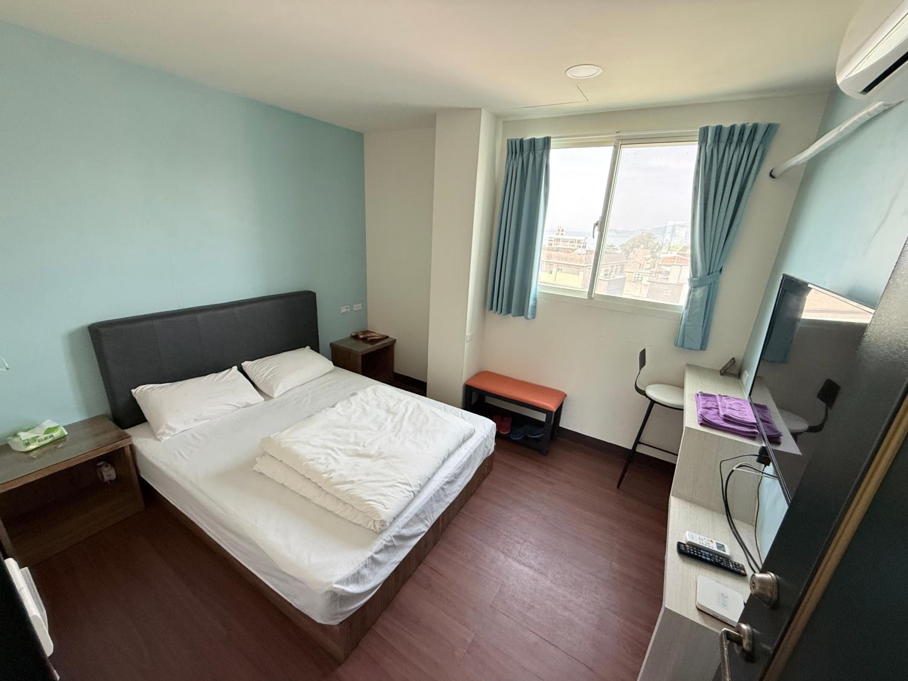 Double Room with Private Bathroom photo 2